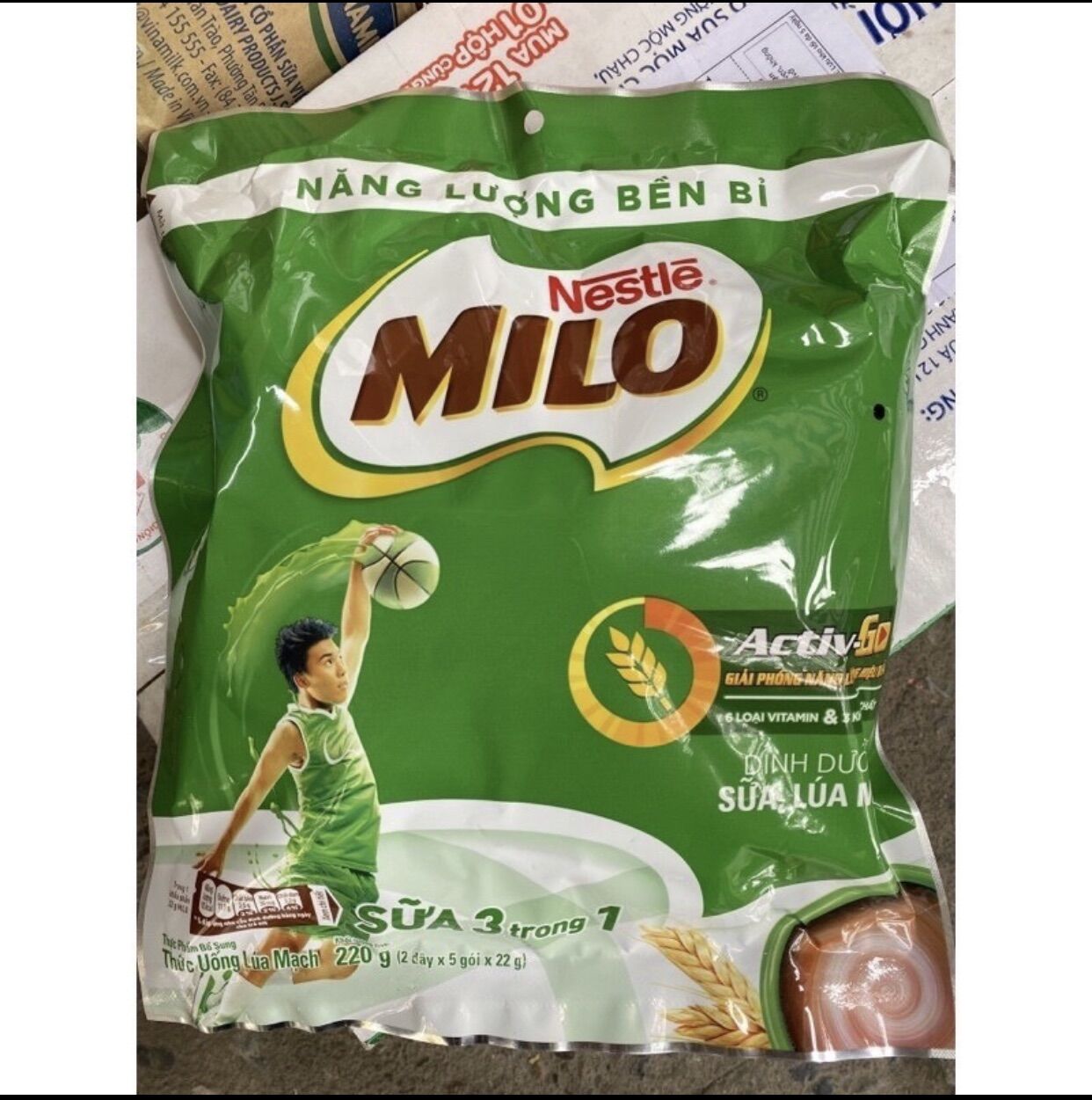 THỨC UỐNG DINH DƯỠNG MILO LÚA MẠCH TÚI 330G(15gói x 22g) - NESTLE