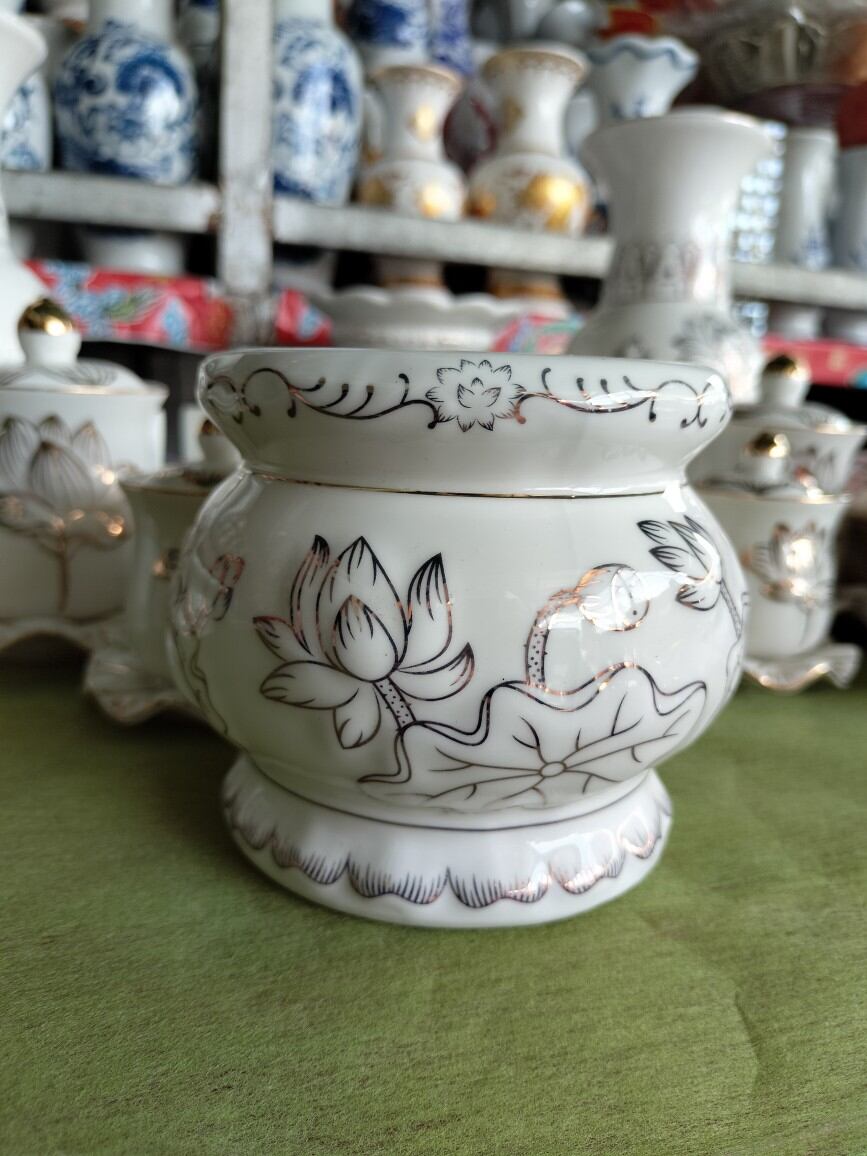 Bộ Thờ Cúng Bạch Ngọc Sen Cao Cấp