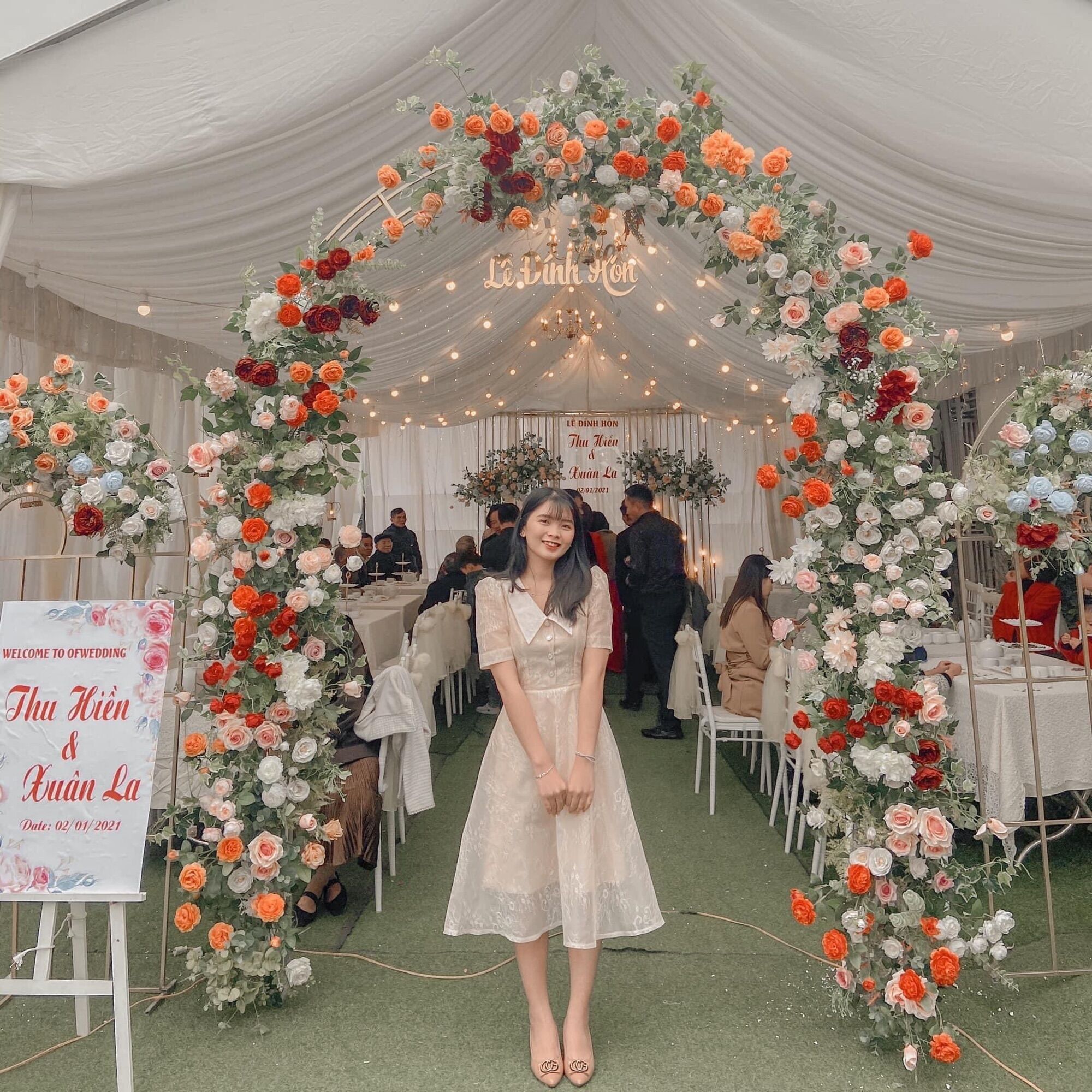 Váy ren tiểu thư, Đầm ren tiểu thư Mozz