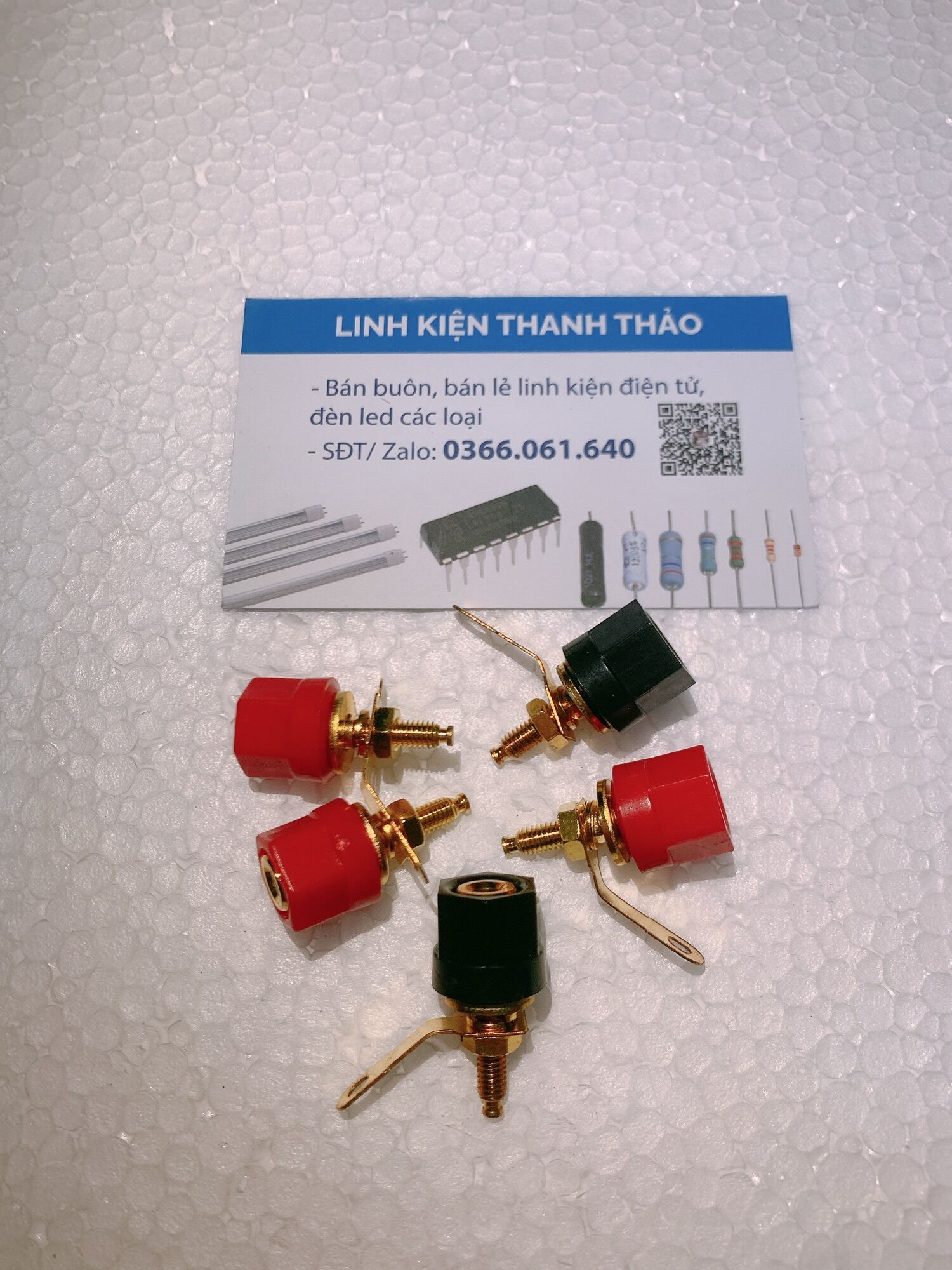 2 đôi cọc đấu loa ngắn
