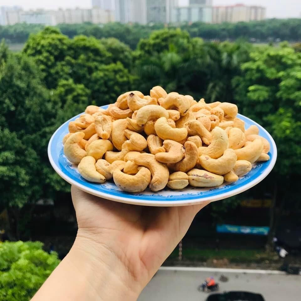 Hạt điều nguyên hạt sấy mộc 500gr