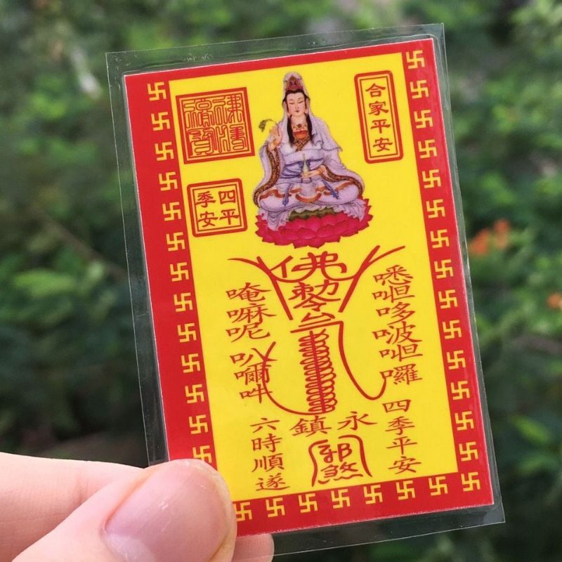 Phù mẹ quan âm bình an, may mắn