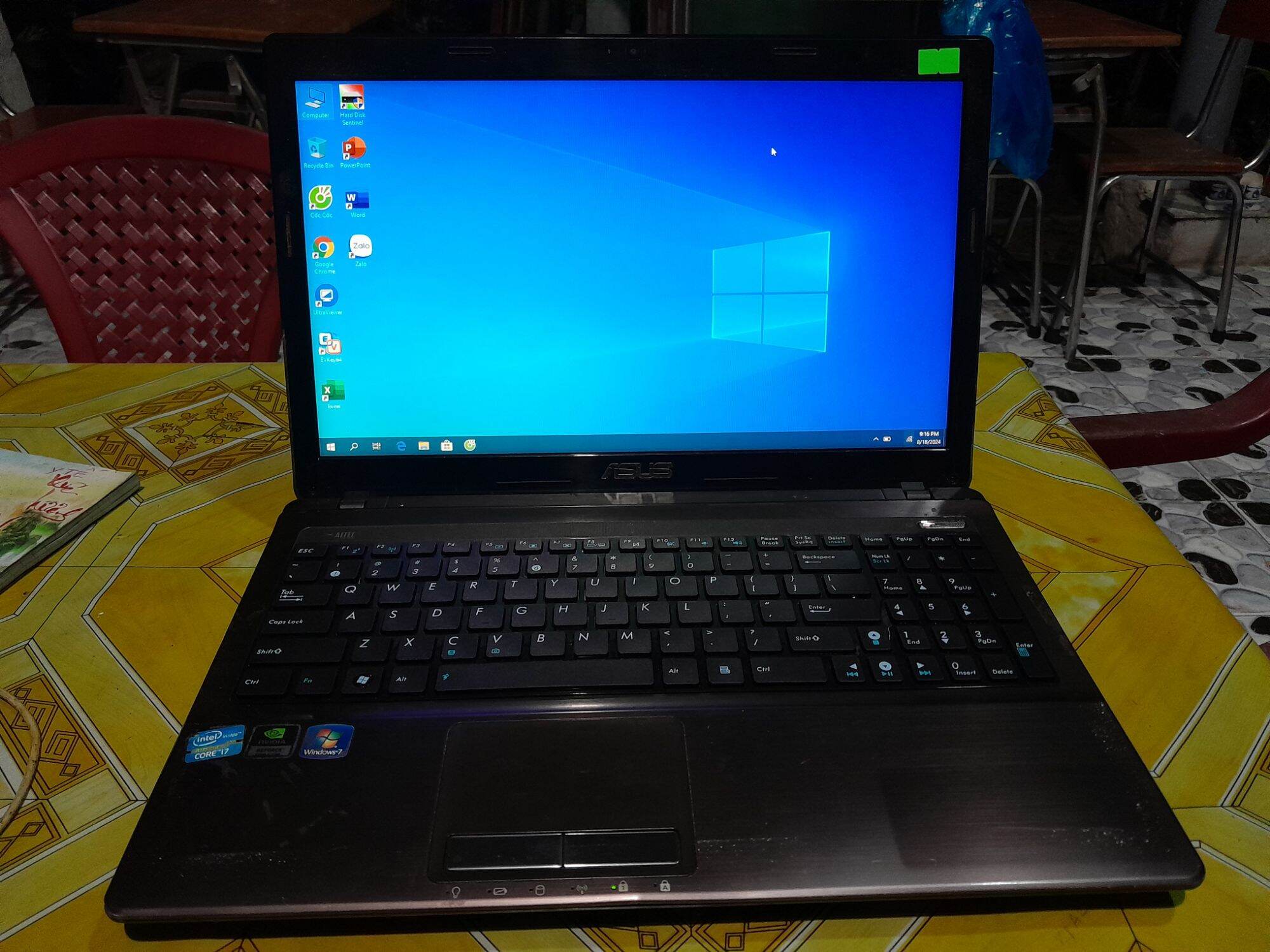 Thanh lý Laptop Asus, Core I7, ram 4GB, pin 3h, Màn hình 15,5 in.
Giá bán 1,9 Triệu