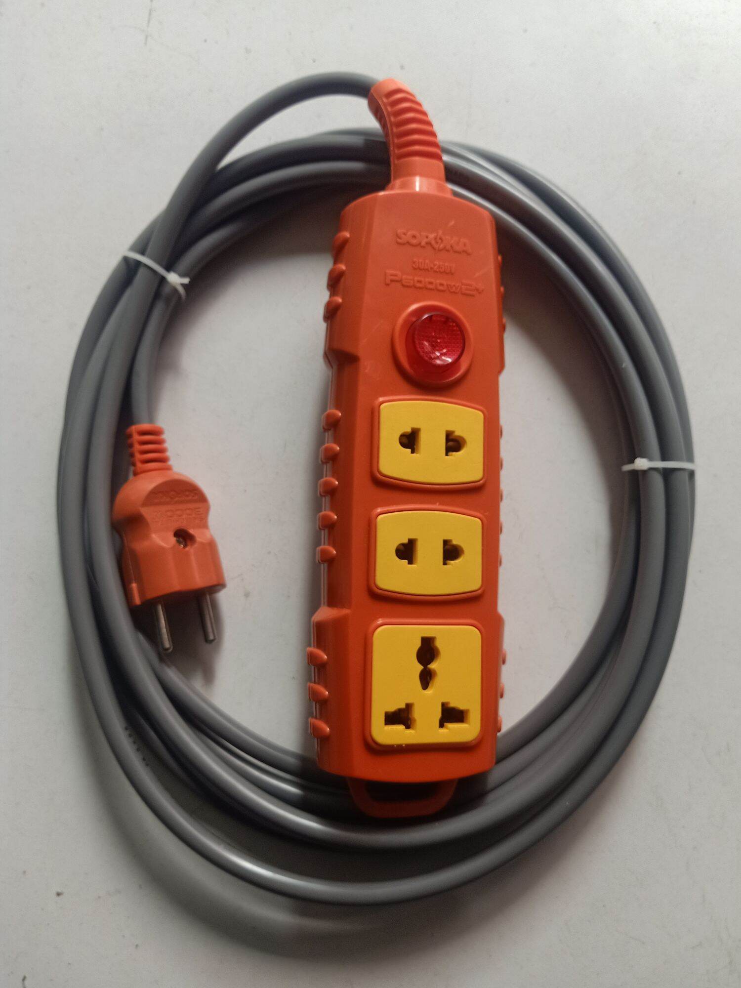 Ổ cắm Sopoka 3 cửa 6000W có công tắc ON OFF, đấu dây daphaco FA 2x2.5 dài 5 mét