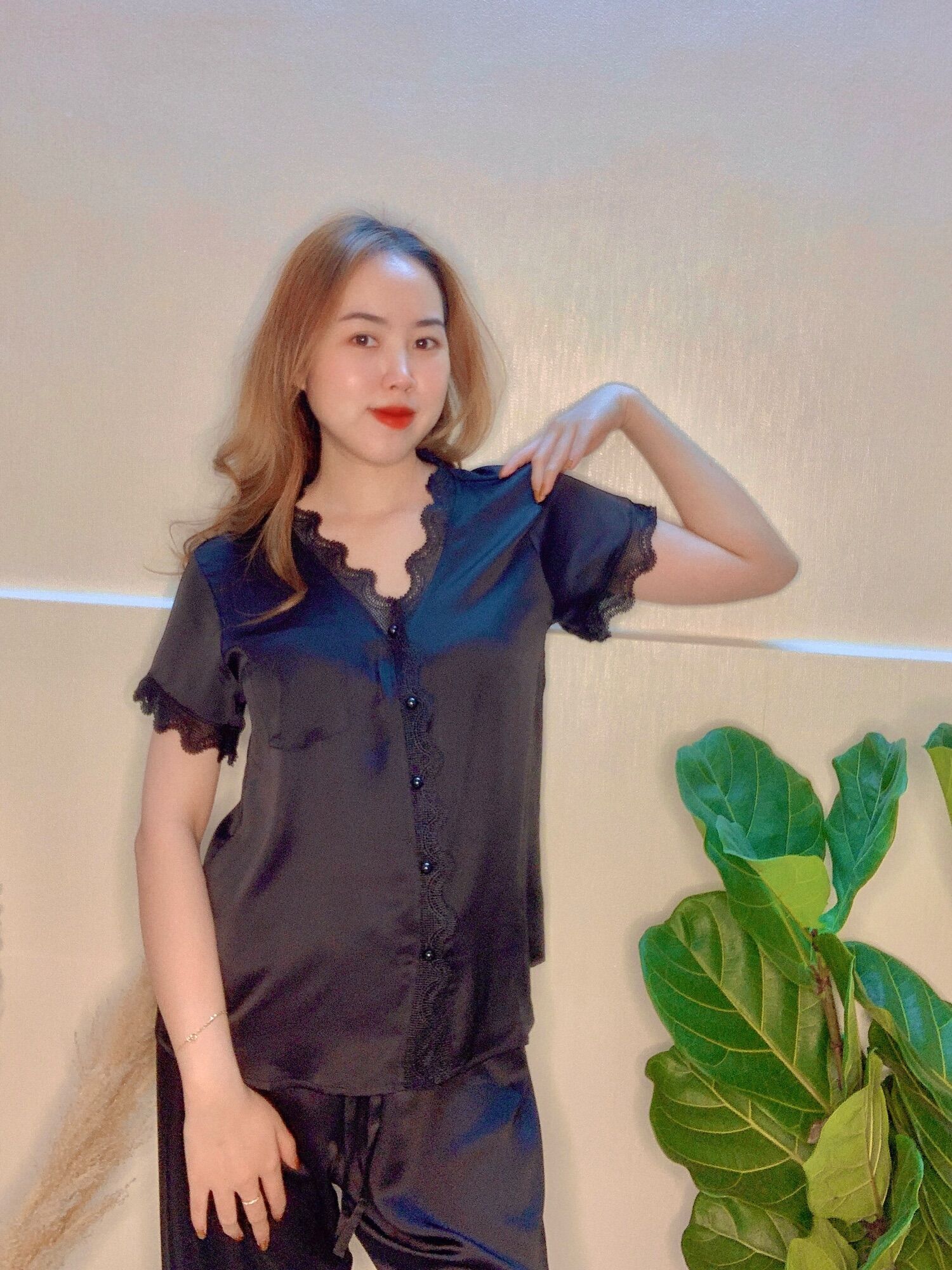 Set đồ ngủ lụa satin cao cấp viền ren hàng việt nam thiết kế
