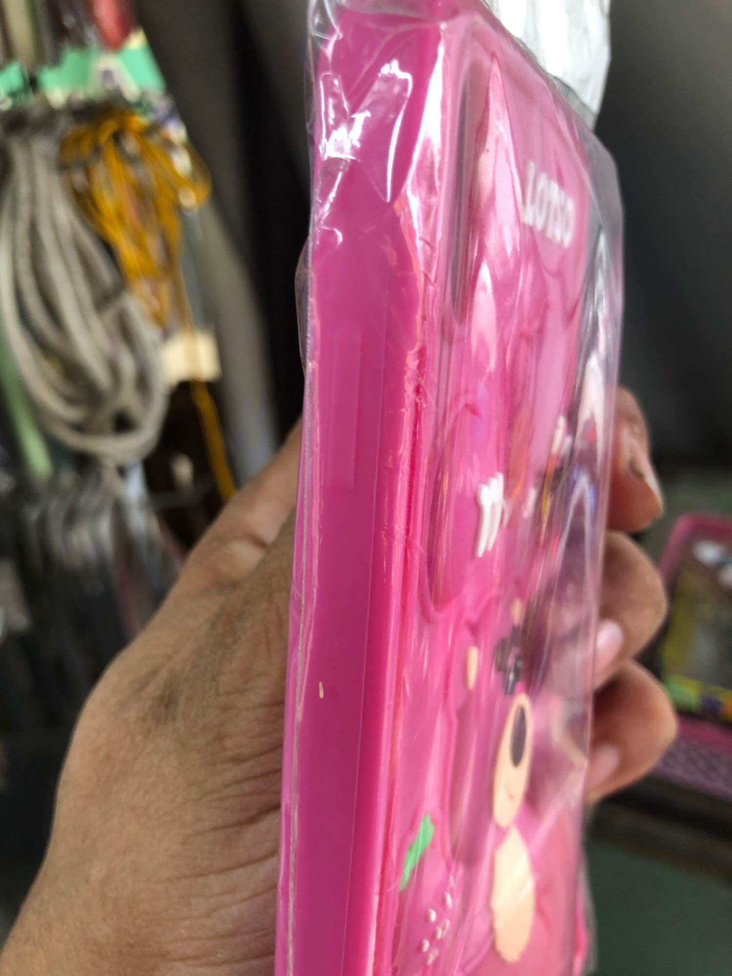 Ốp lưng iPhone XS/XSmax dẻo lưng hình gấu dâu