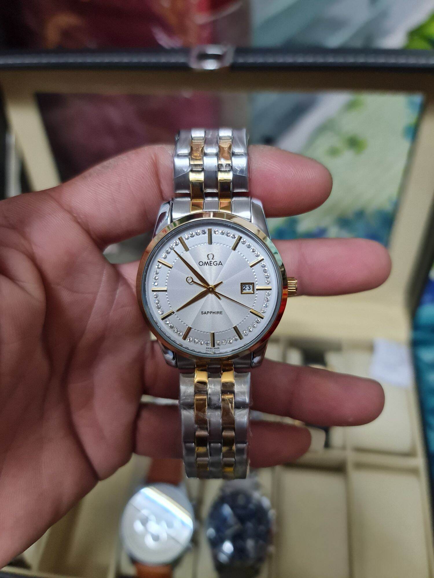 Đồng hồ OMEGA size 40mm máy nhật mới 100%