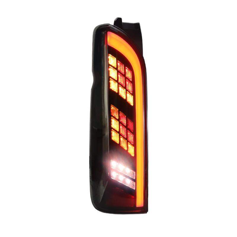 YOUMA | Toyota Hiace LED Tail Light Set 05-18 Models Giá 5,814,000 Đồng*Miễn phí vận chuyển