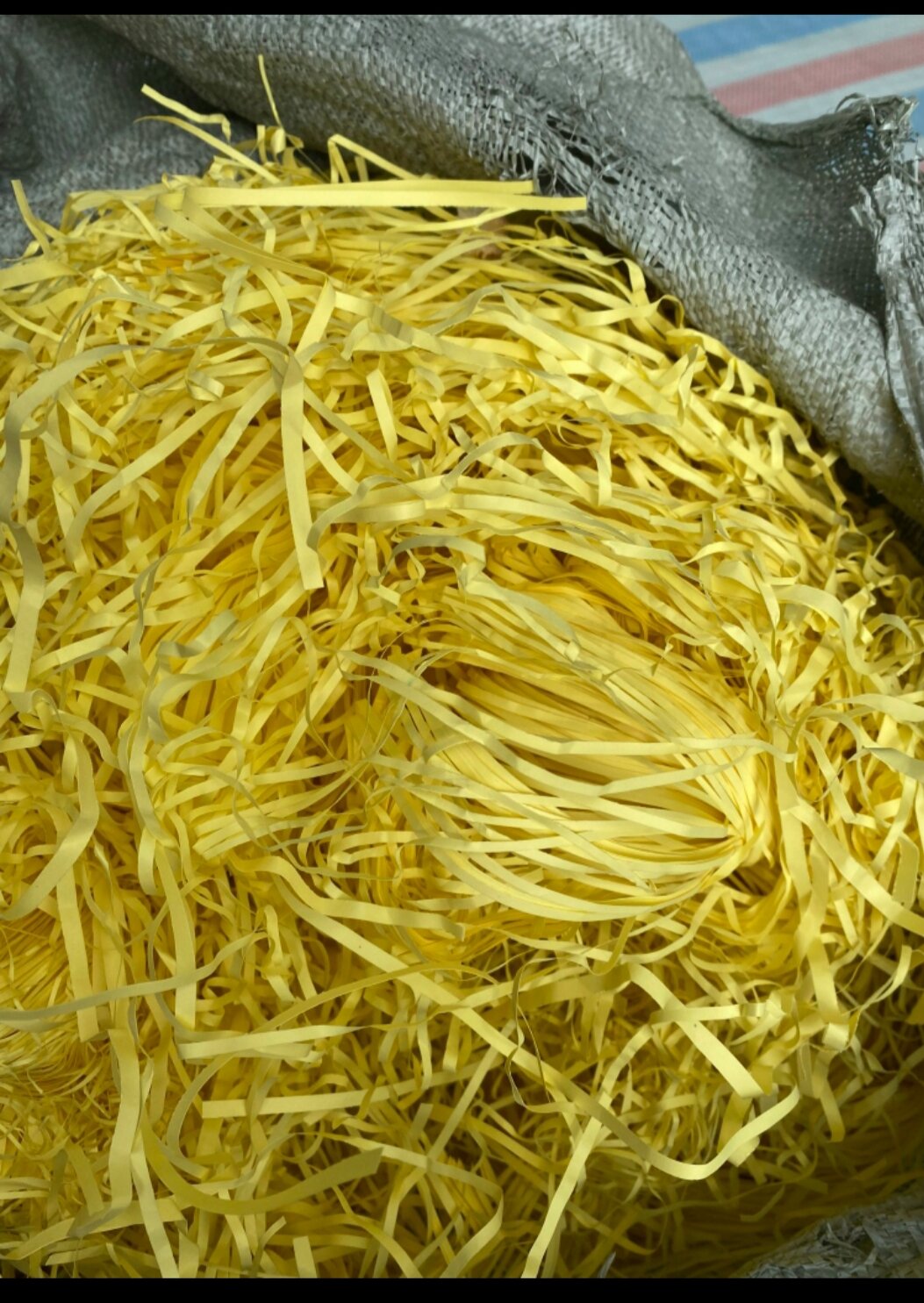 Giấy Rơm Lót Hộp Quà, bịch 50g