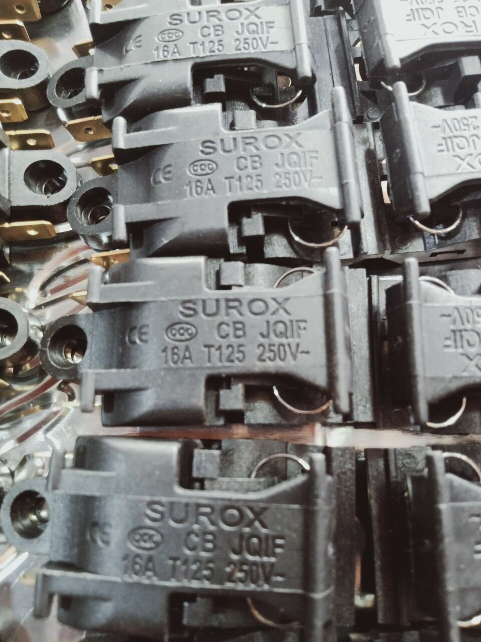 Bộ 10 công tắc ấm siêu tốc inox 16a t125. 250v