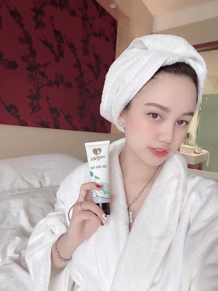 SỮA RỬA MẶT BÙN KHOÁNG YODY WHITE  PHƯƠNG