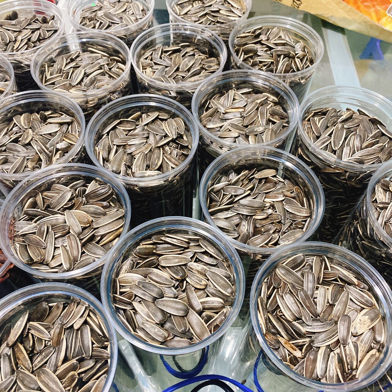 400g Hạt dưa loại 1 không màu