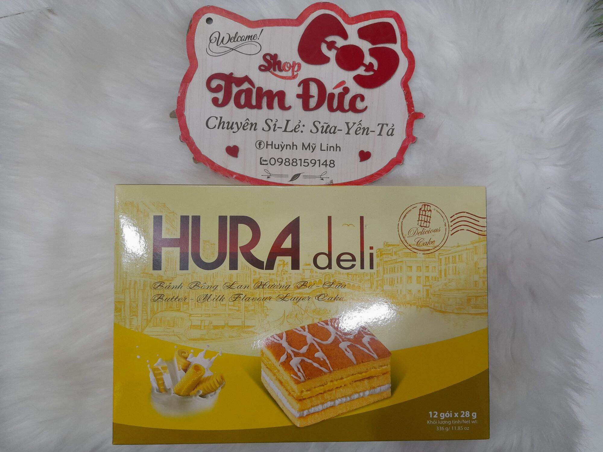 Hộp 336g bánh bông lan HURA deli Bibica 12 cái(cốm dừa,sữa dâu,bơ sữa)