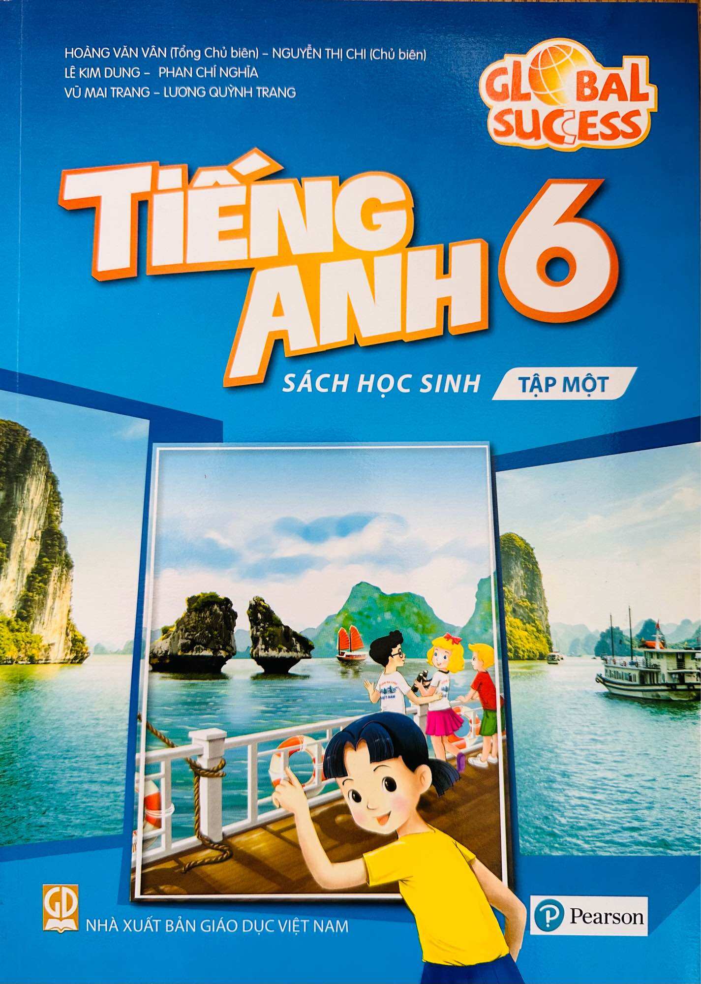 Tiếng Anh 6 tập 1 - Sách học sinh kèm code