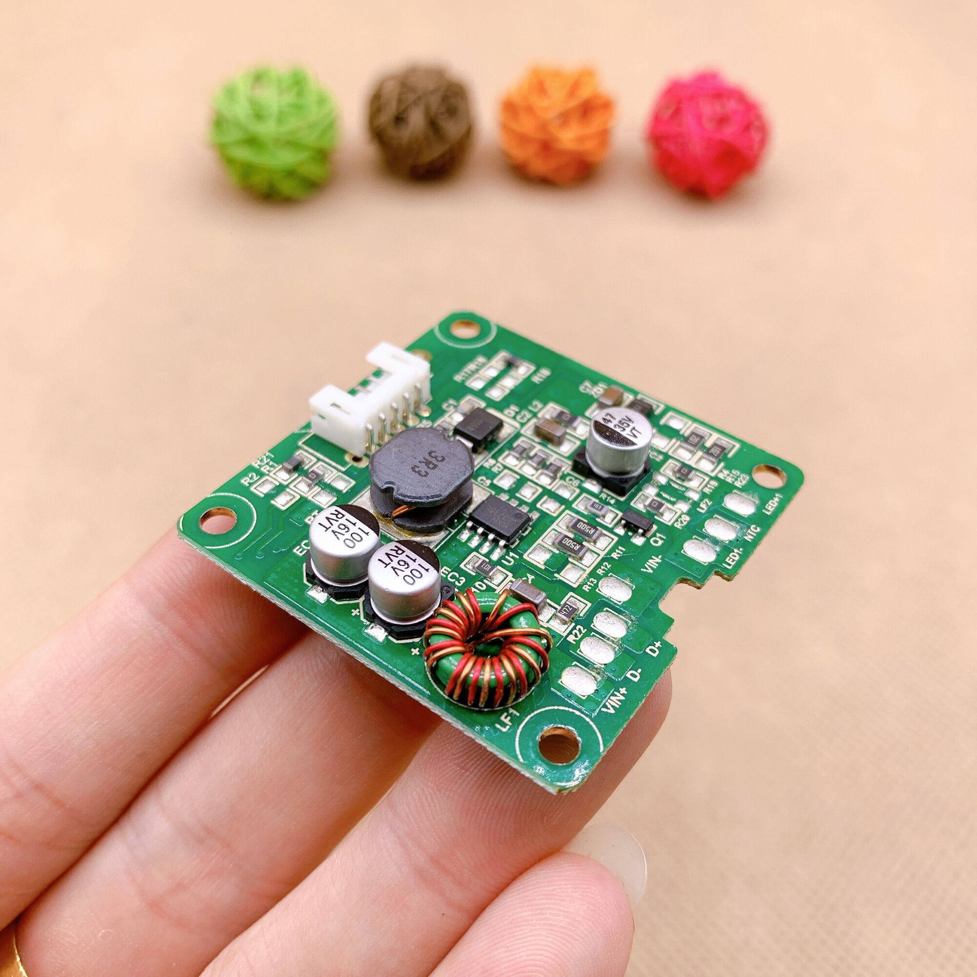 Mạch tăng áp DC 3.7V - 5V lên 9V (mod lại để lên 12V)
