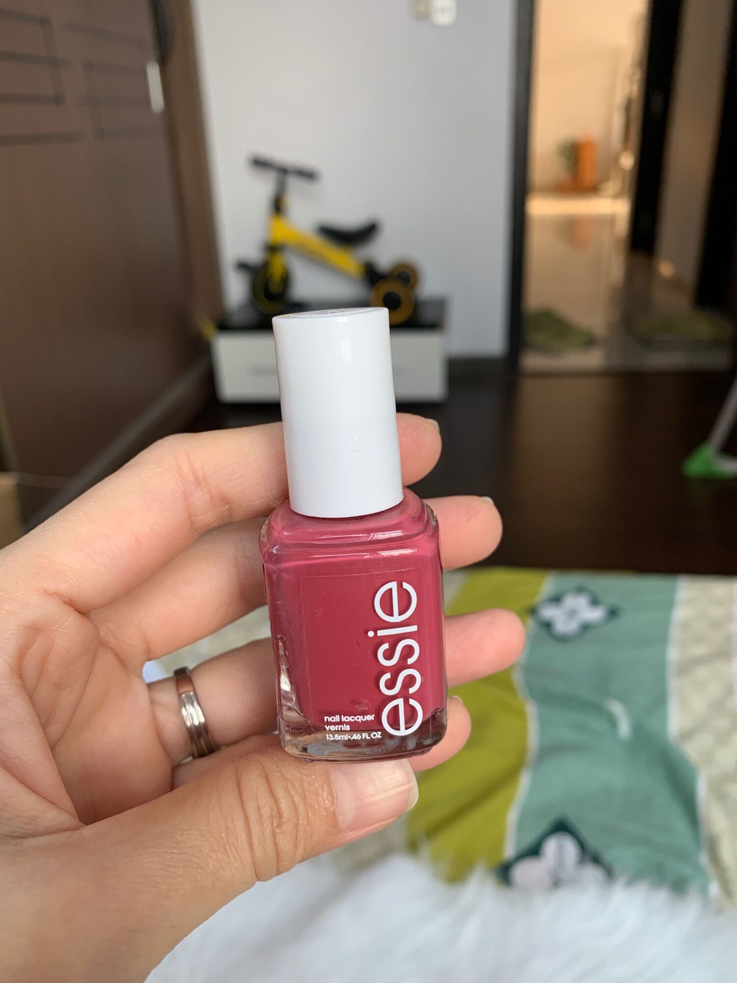 (Mua 2 tặng 1) Sơn Essie dòng nail lacquer vernis - USA