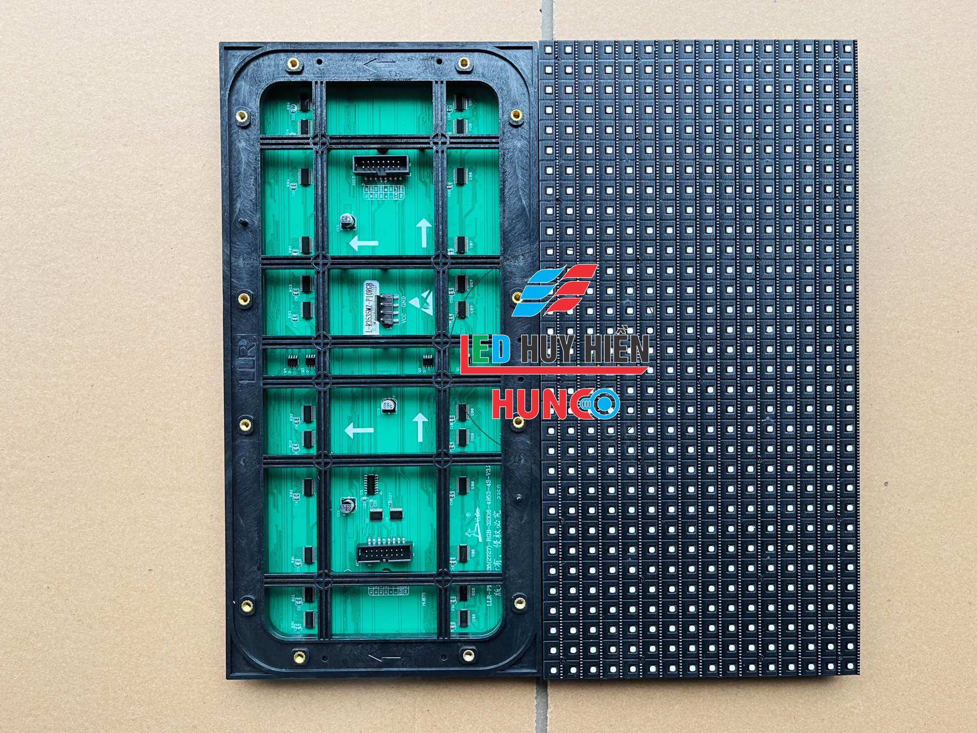 Module Led P10 LLR phun màu ngoài trời (Led P10 fullcolor outdoor) Đủ phụ kiện