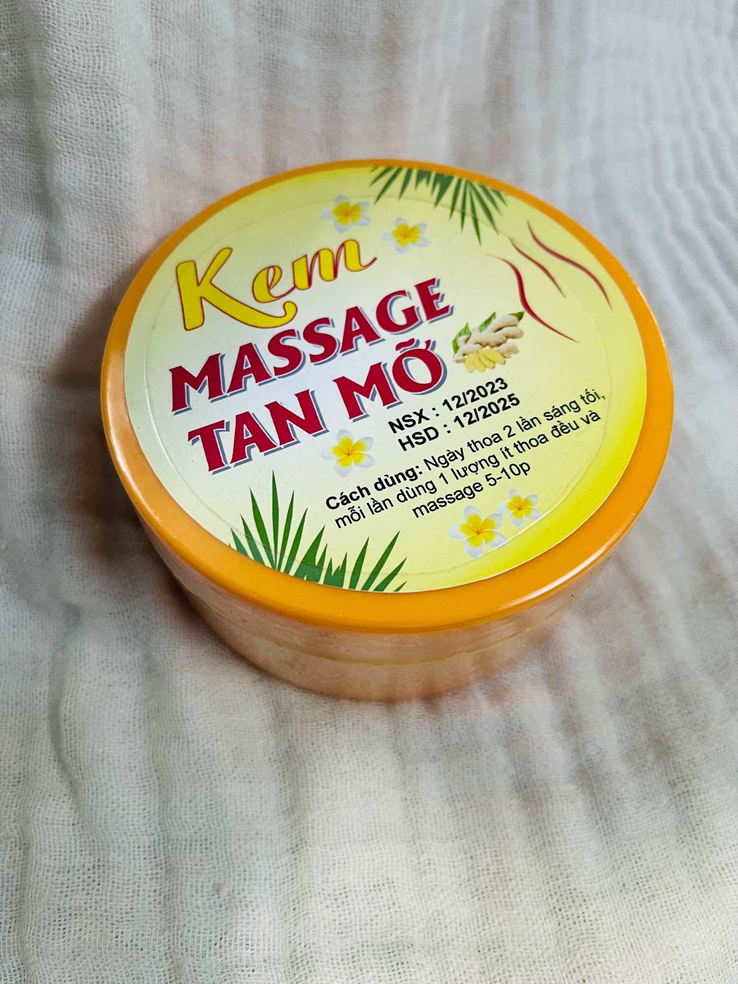1 Hộp Kem Massage Tan Mỡ 250gr