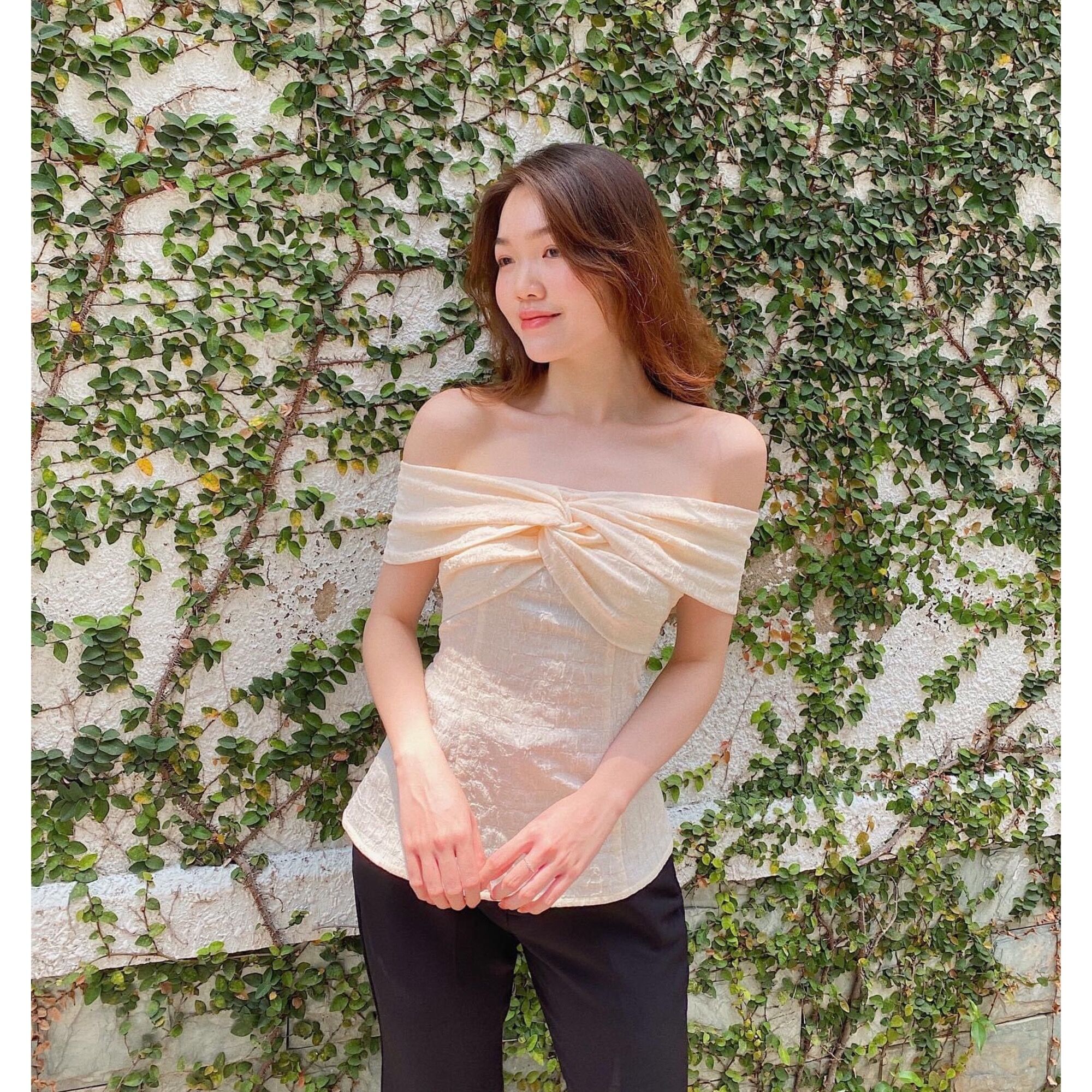 Áo trễ vai chéo nơ kiểu nữ Hàn Quốc sang trọng LUCETFASHION Stunning Top, áo kiểu nữ hở vai