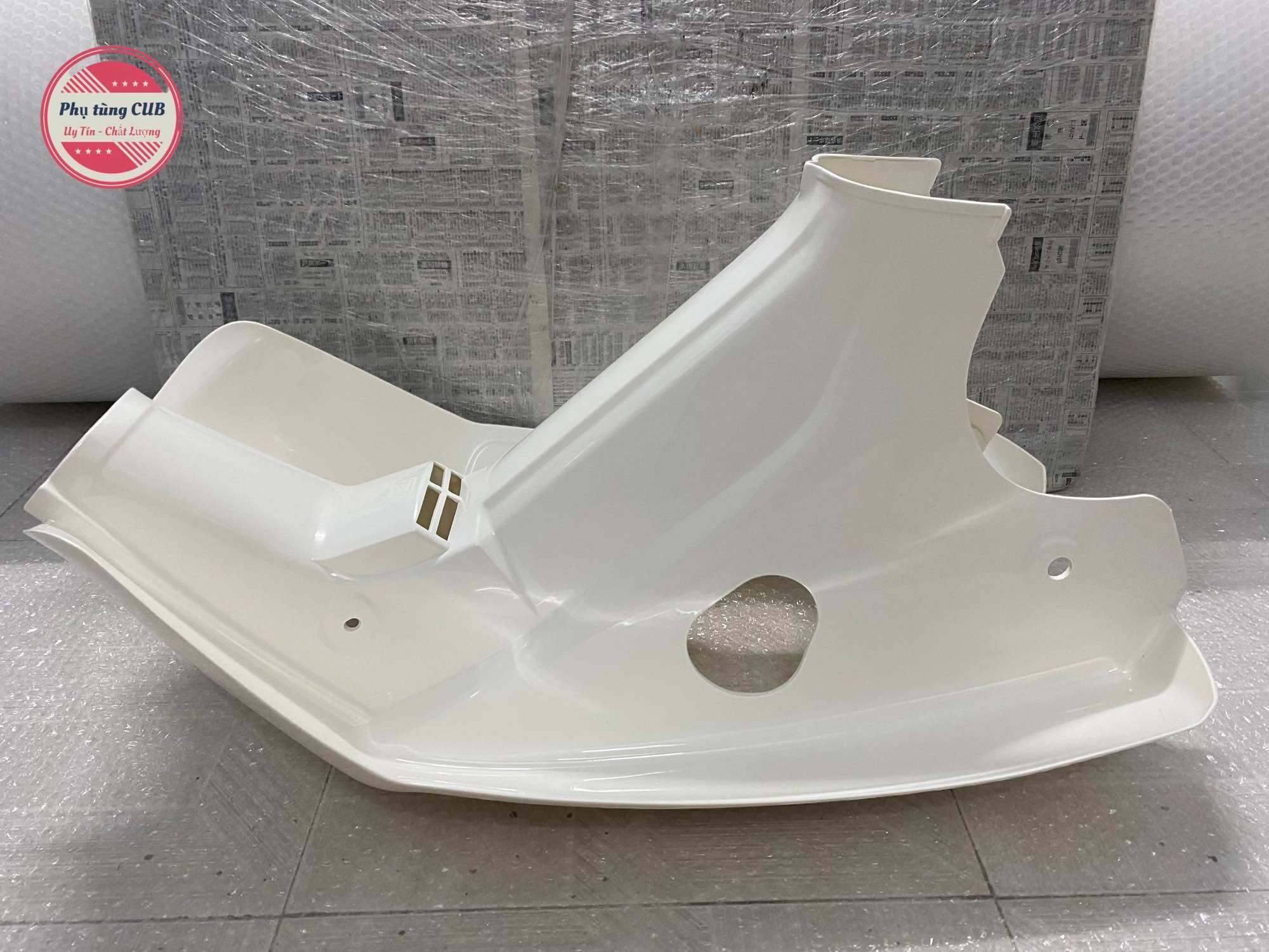 Bửng xe cub 82-DD70 không đề hàng zin mới