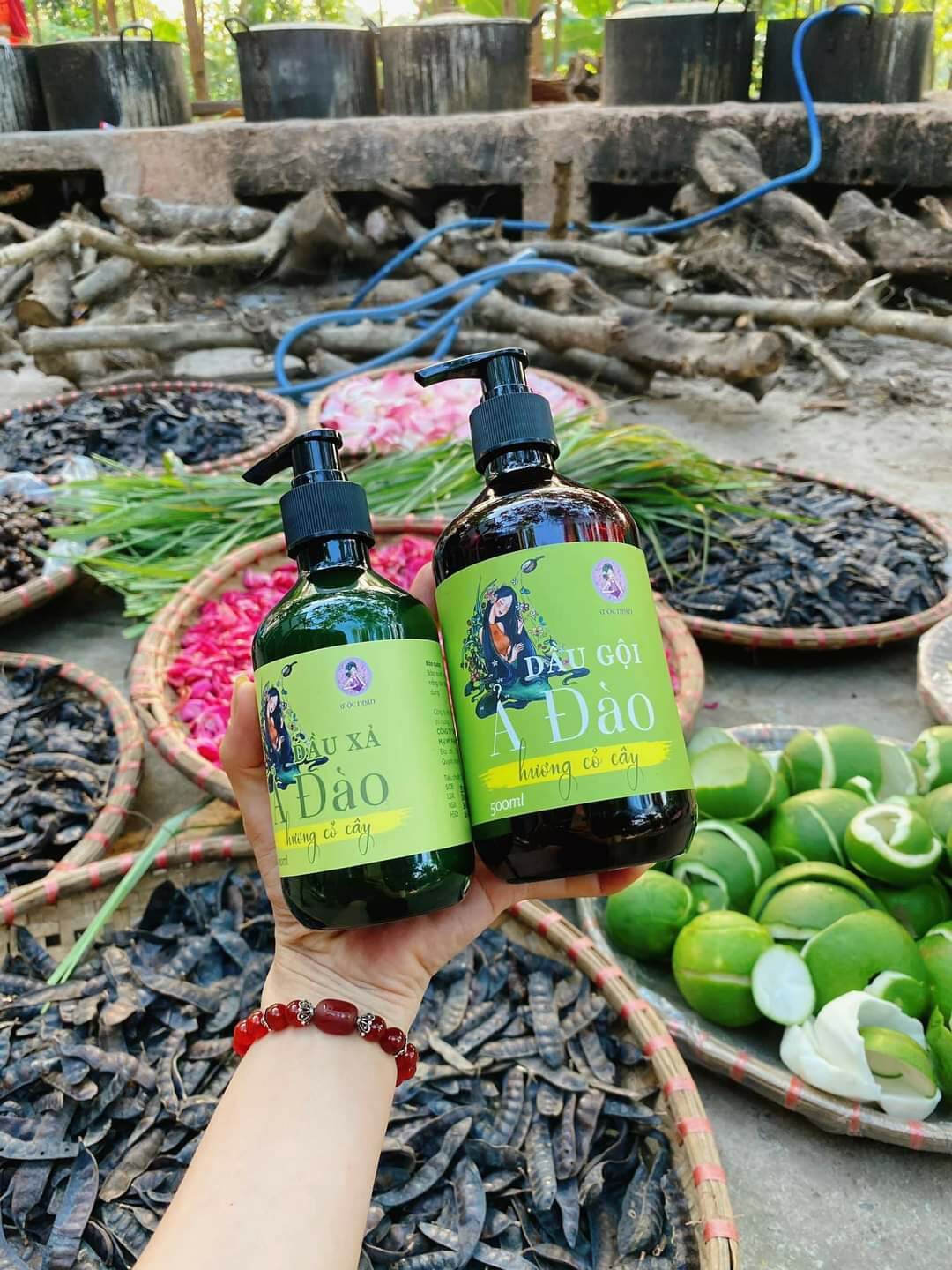 Dầu gội handmade Thảo mộc Ả Đào Mộc Nhan