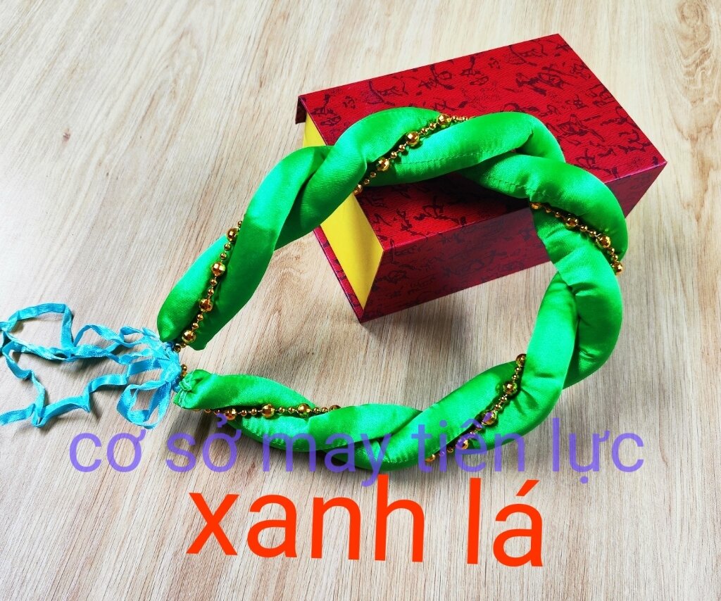 mấn đội đầu