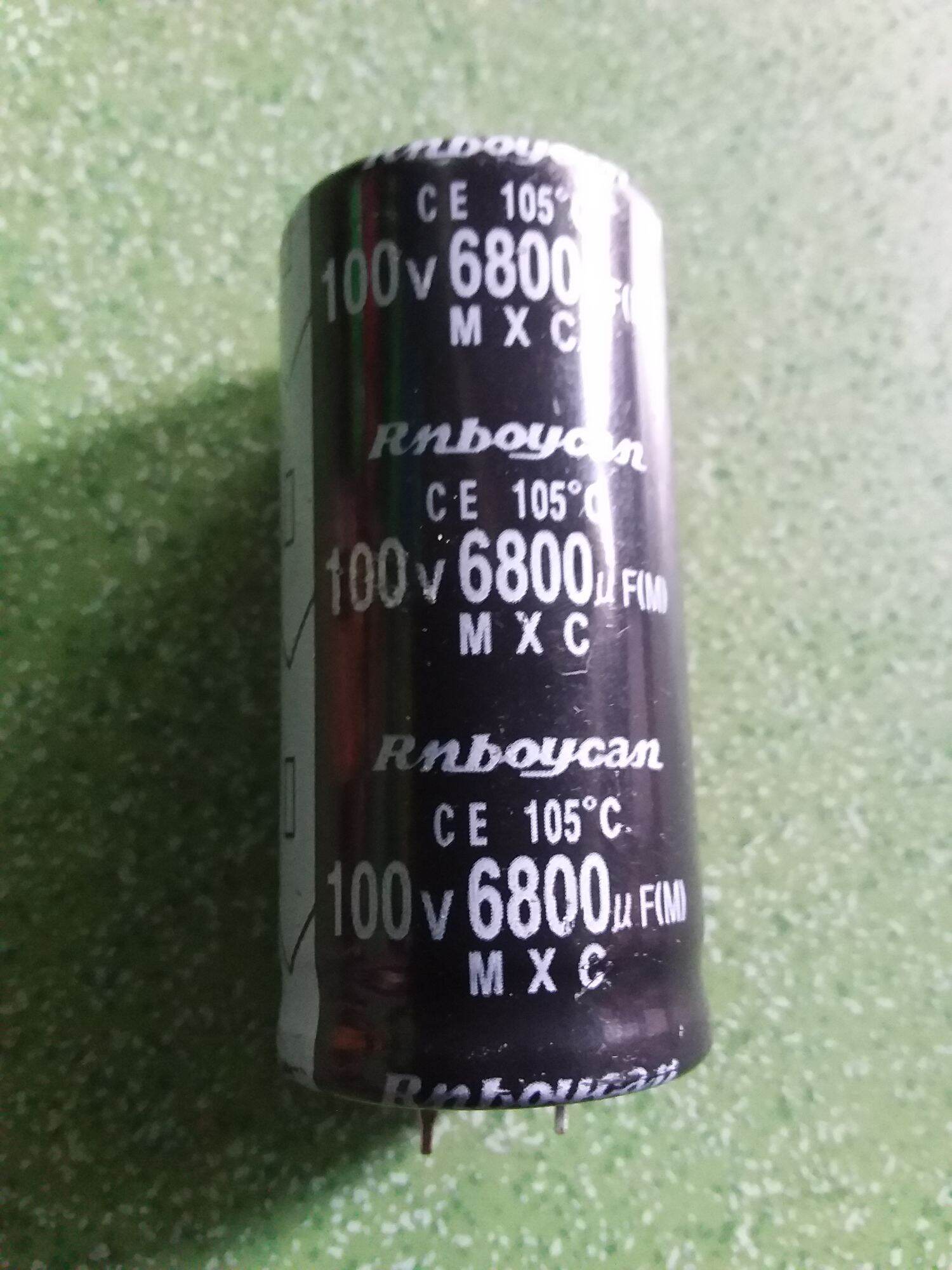 1 CHIẾC TỤ LỌC NGUỒN RUBOYCON 100V-6800 UF