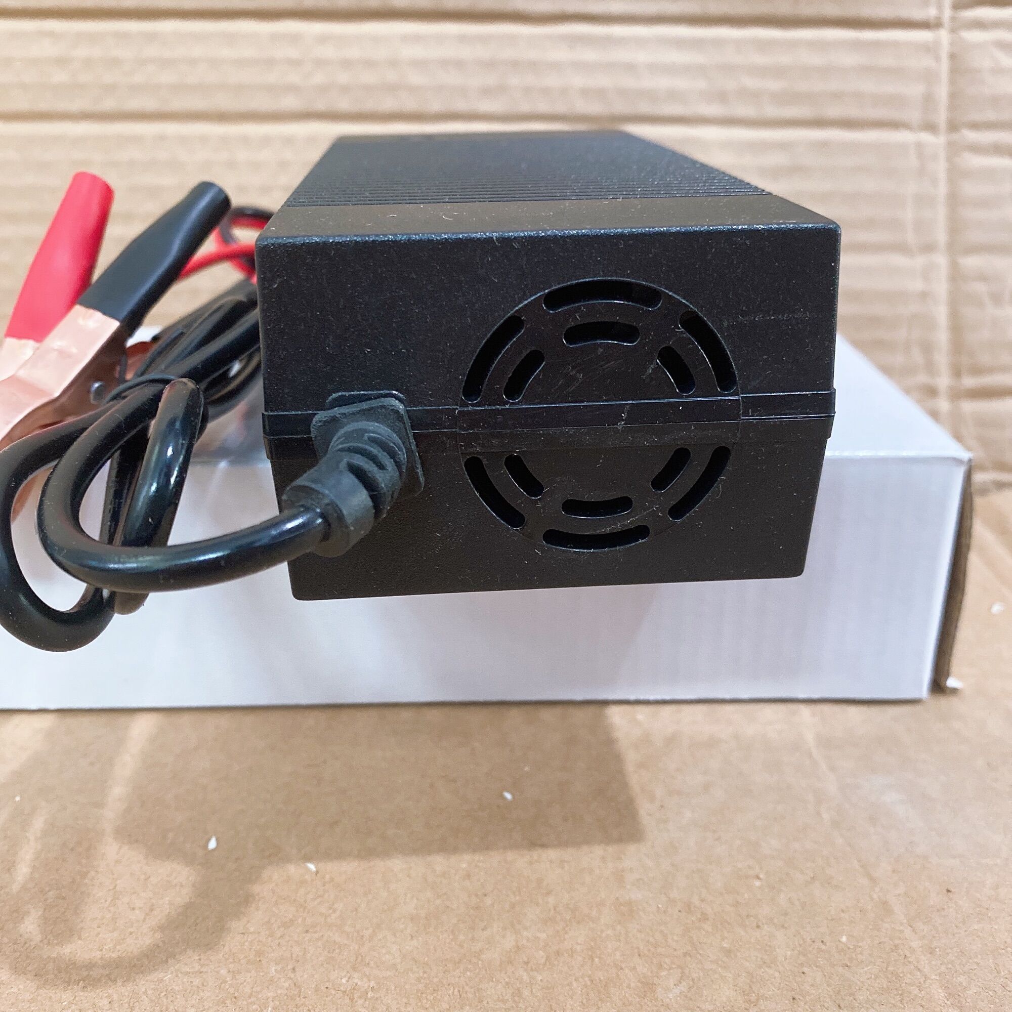 bộ sạc pin lithium 14v6-10a ( hệ 4s )