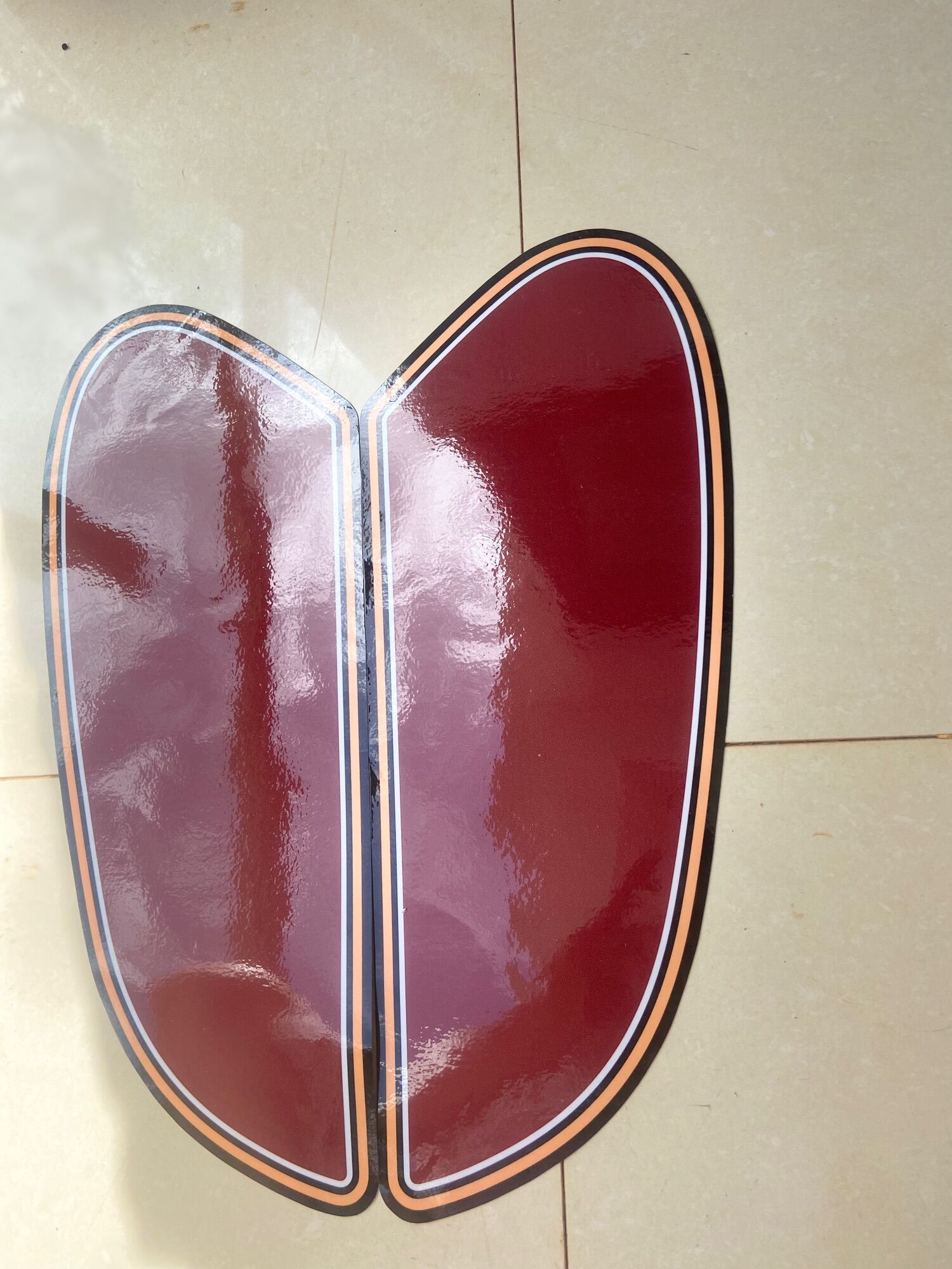 Cặp tem bình xăng CD các đời 50/70/90 màu đỏ viền vàng