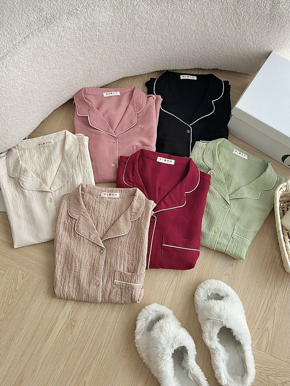 Sét bộ đùi pyjama xốp cổ vét
