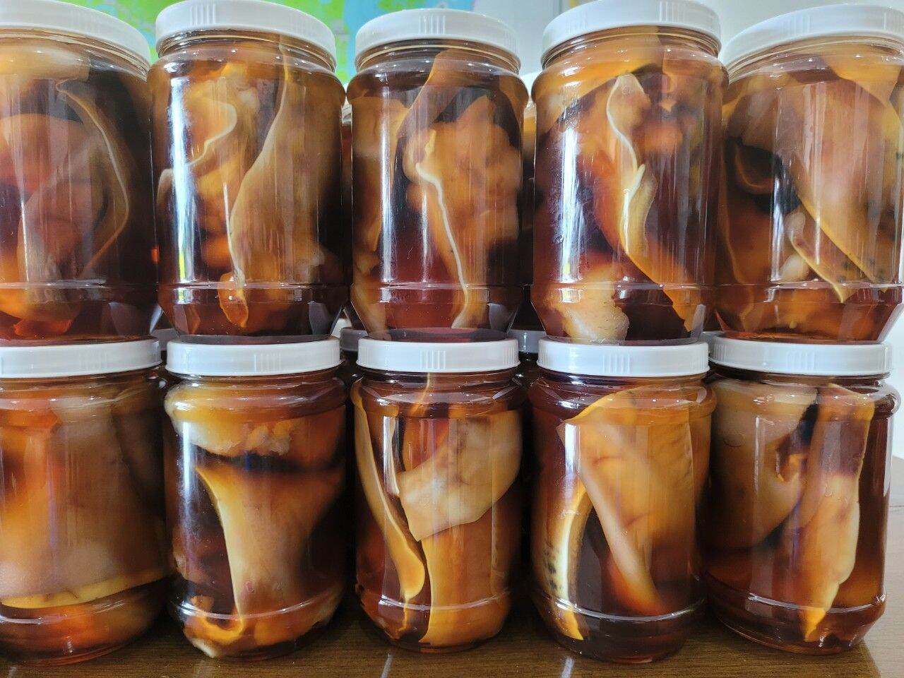 Thịt heo rộng mắm, ba rọi và tai heo rộng mắm