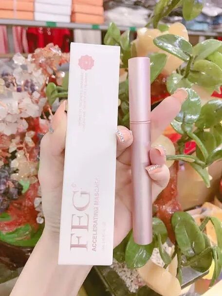 Mascara EFG lâu trôi không lem