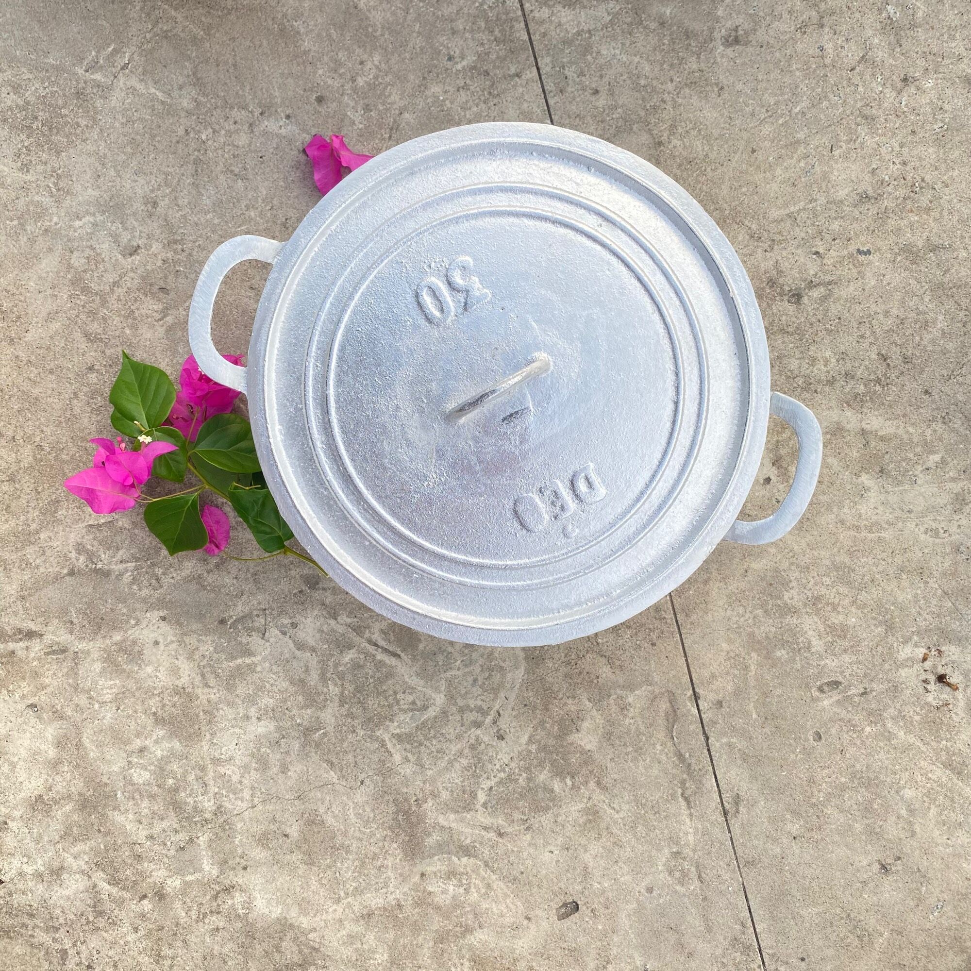 Nồi gang đúc nguyên khối sô 30 - Đường kính miệng 29cm