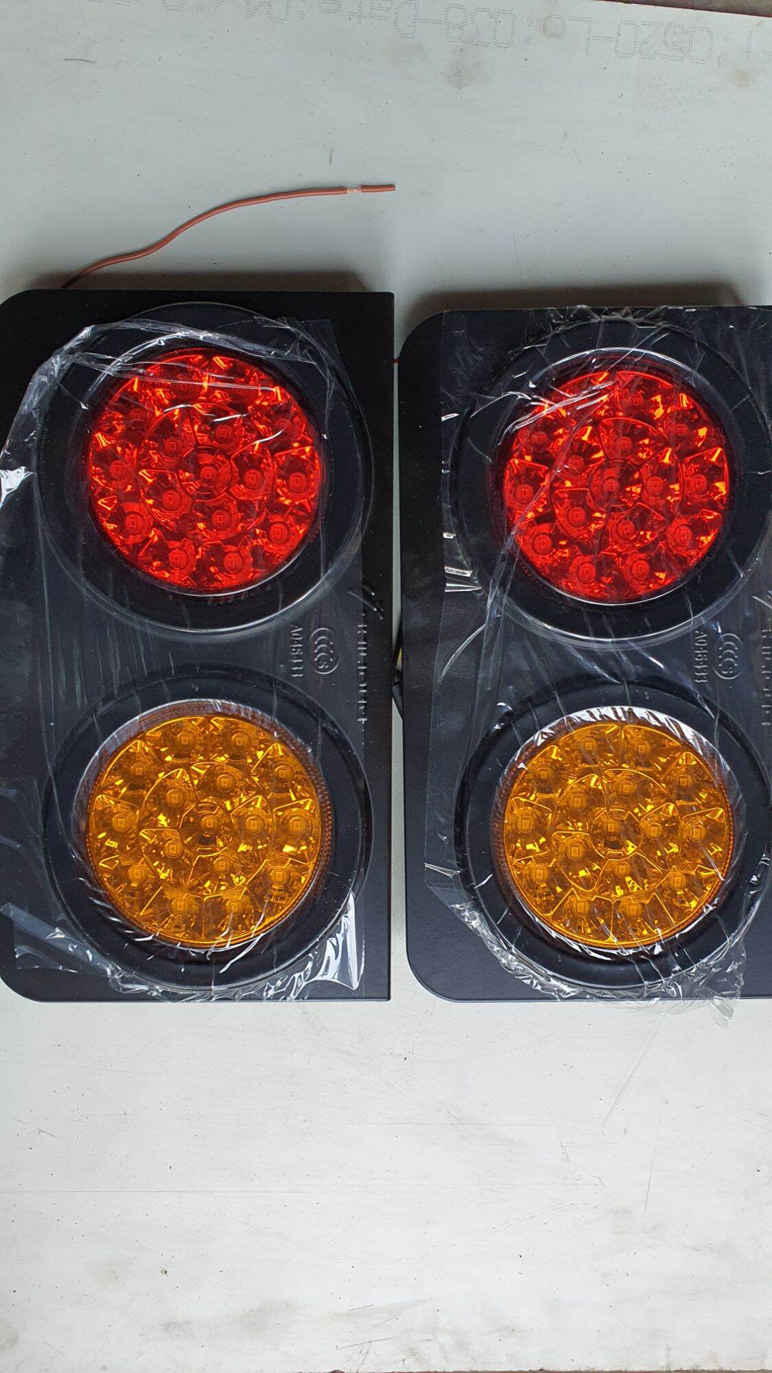ĐÈN HẬU LED Ô TÔ 2 KHOANG ( 1 cái)