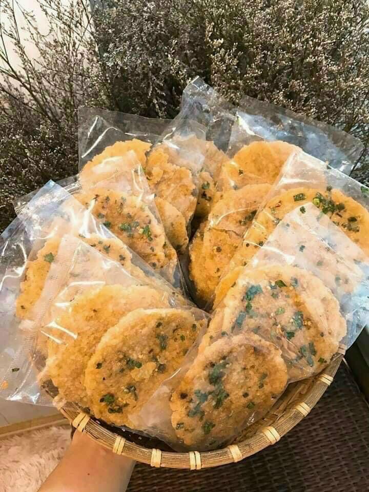 10 bịch cơm cháy mắm hành