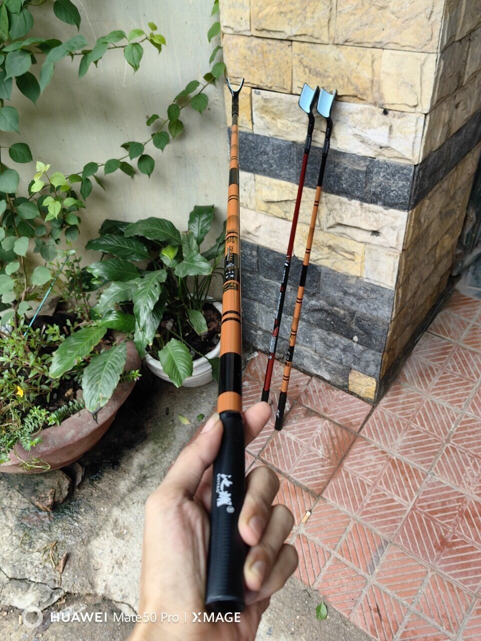 Gác tốc độ cacbon siêu nhẹ chuyên câu thi đấu