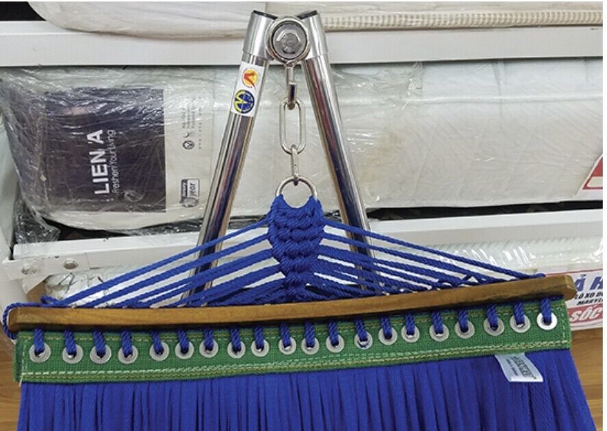 Võng lưới cán gổ 2 lớp cao cấp cỡ đại 030