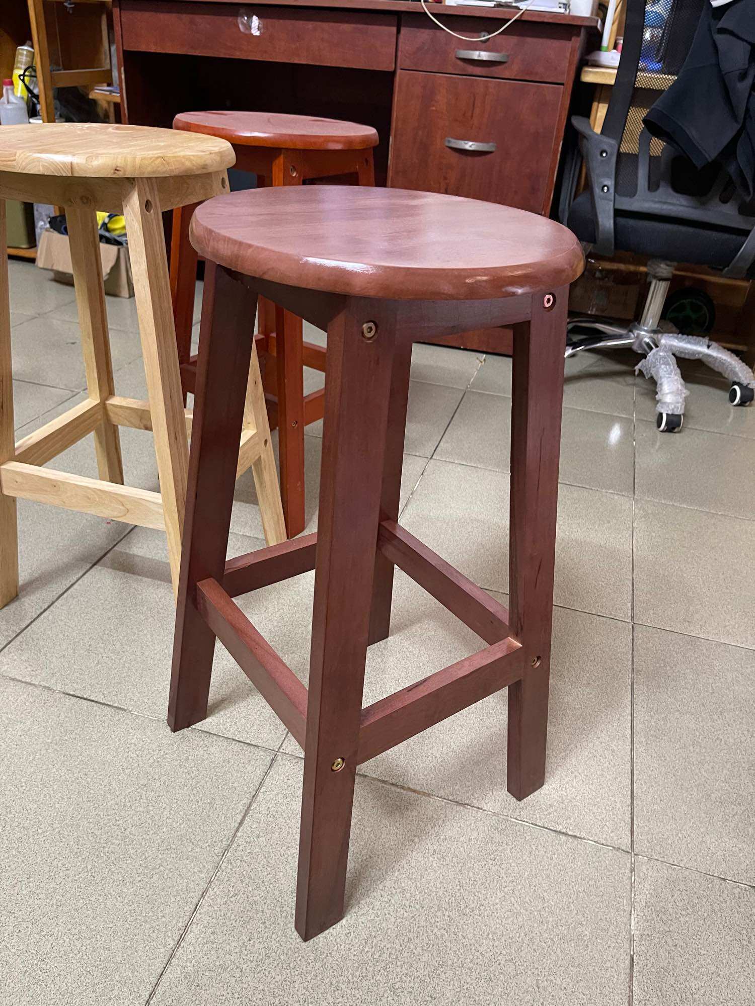 [HCM]Đôn gỗ cao su ghép cao 60cm ( 3 Màu )