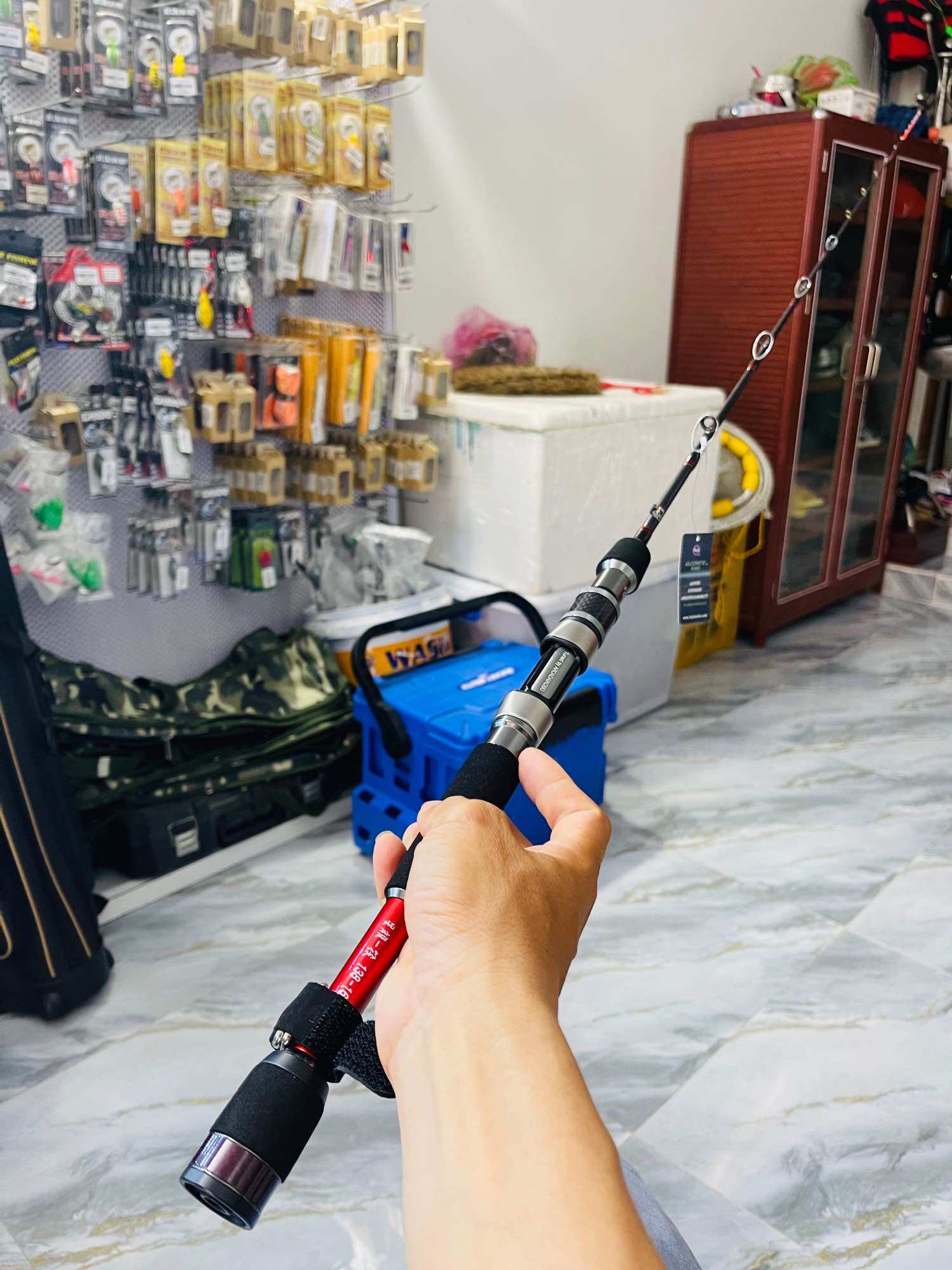Cần câu Ikada aroadkobo đẹp hết nước chấm, 2 ngọn và 2 chế độ câu
