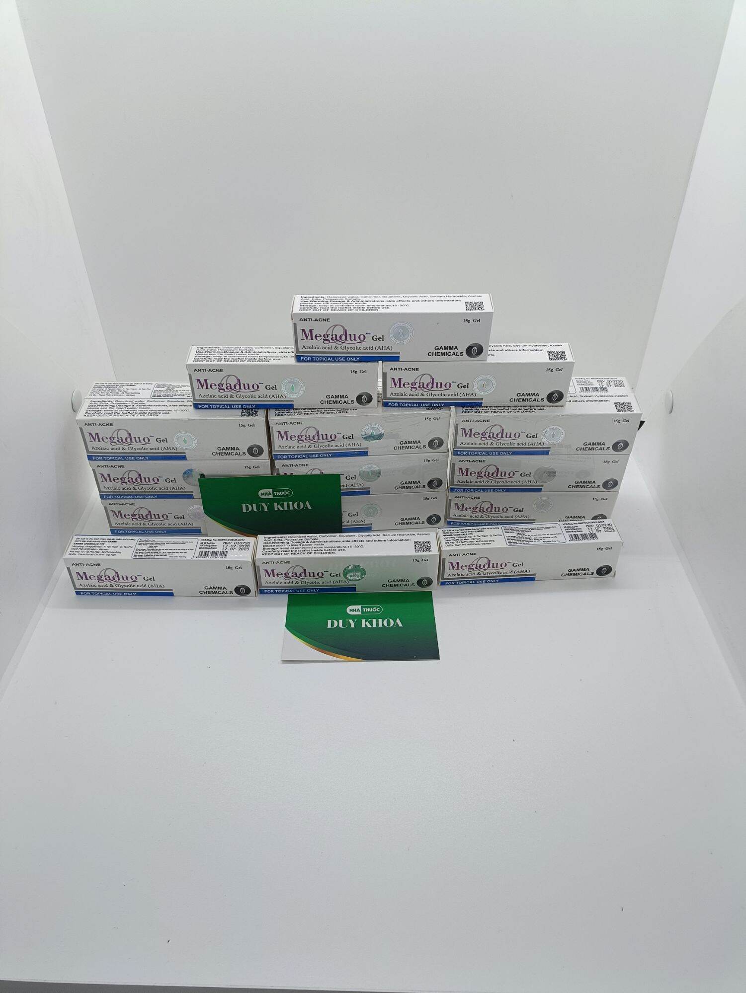 Megaduo gel giảm mụn ẩn và thâm 15g