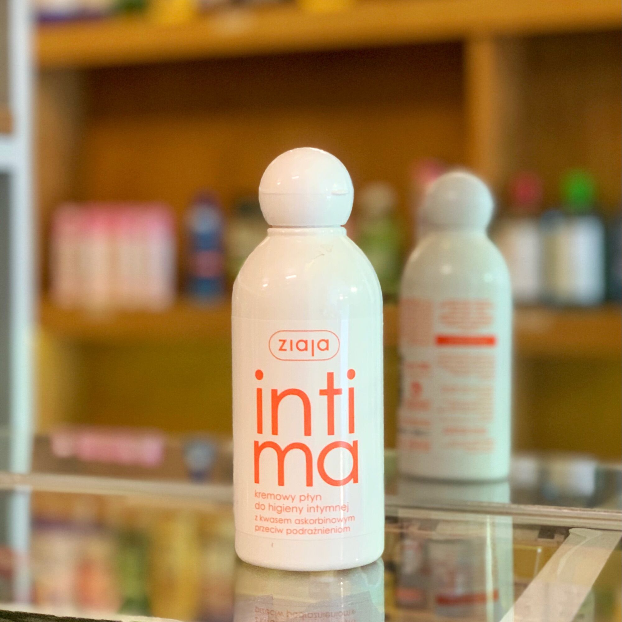 ( FINAL  DATE 2025) Dung dịch vệ sinh phụ nữ Intima Ziaja /200ml