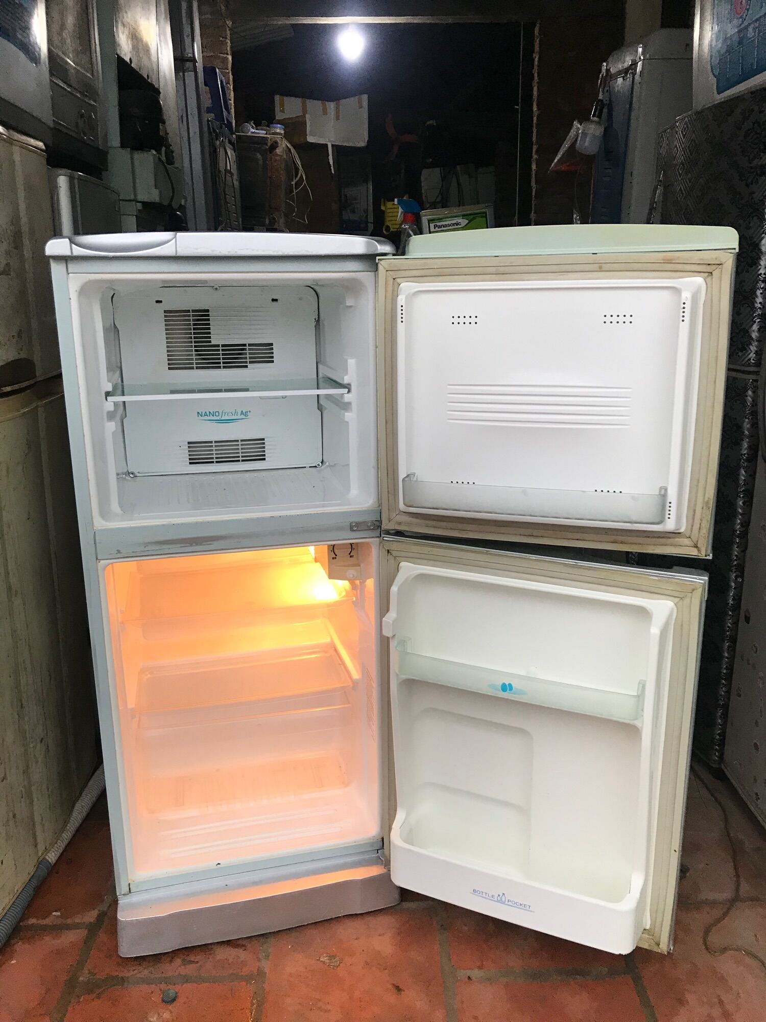 Tủ lạnh sanyo 120 lít quạt gió cũ dùng tốt