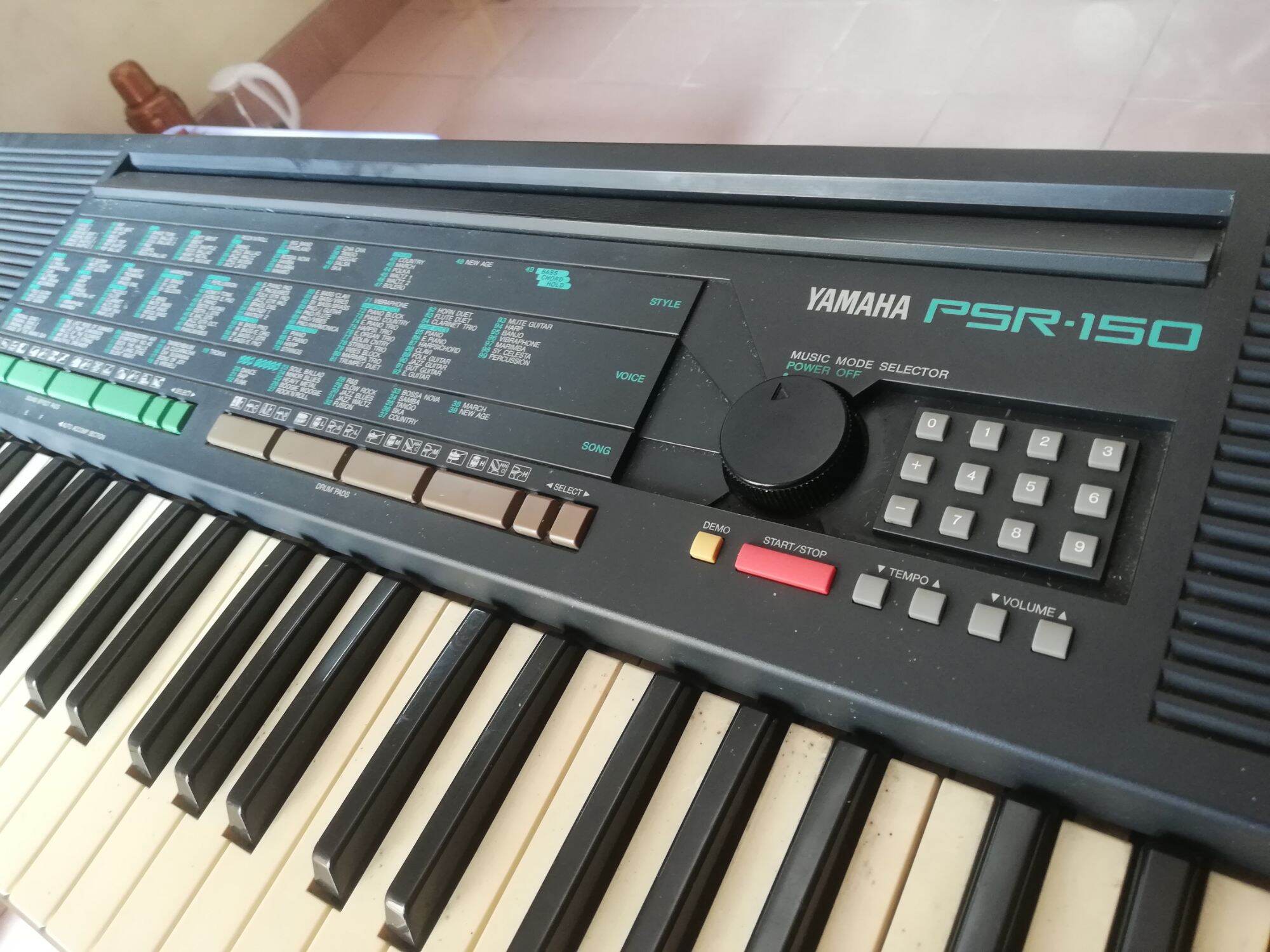 Đàn organ Yamaha PSR 150