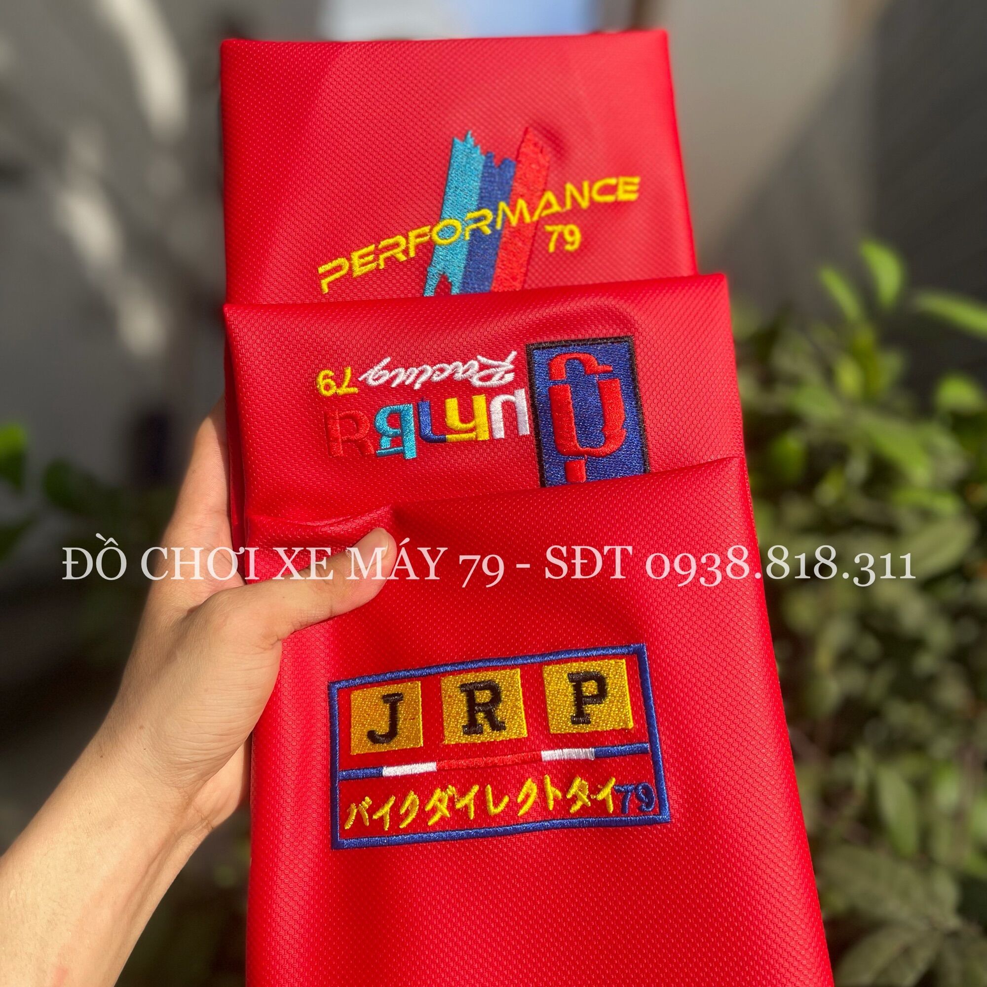 Da yên đỏ thái gắn mọi loại xe ga, xe số