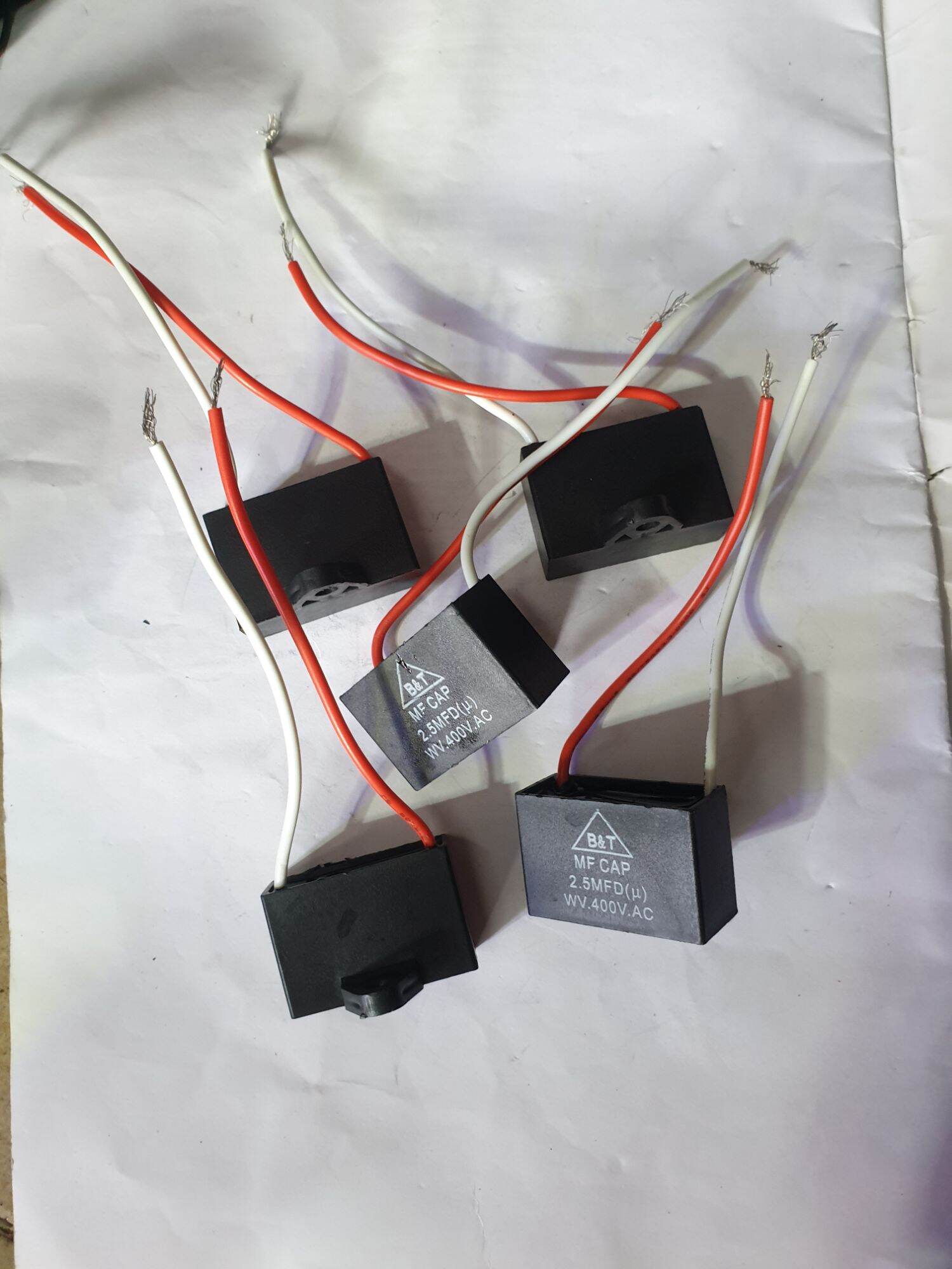 5  cái tụ 2,5uf 400v