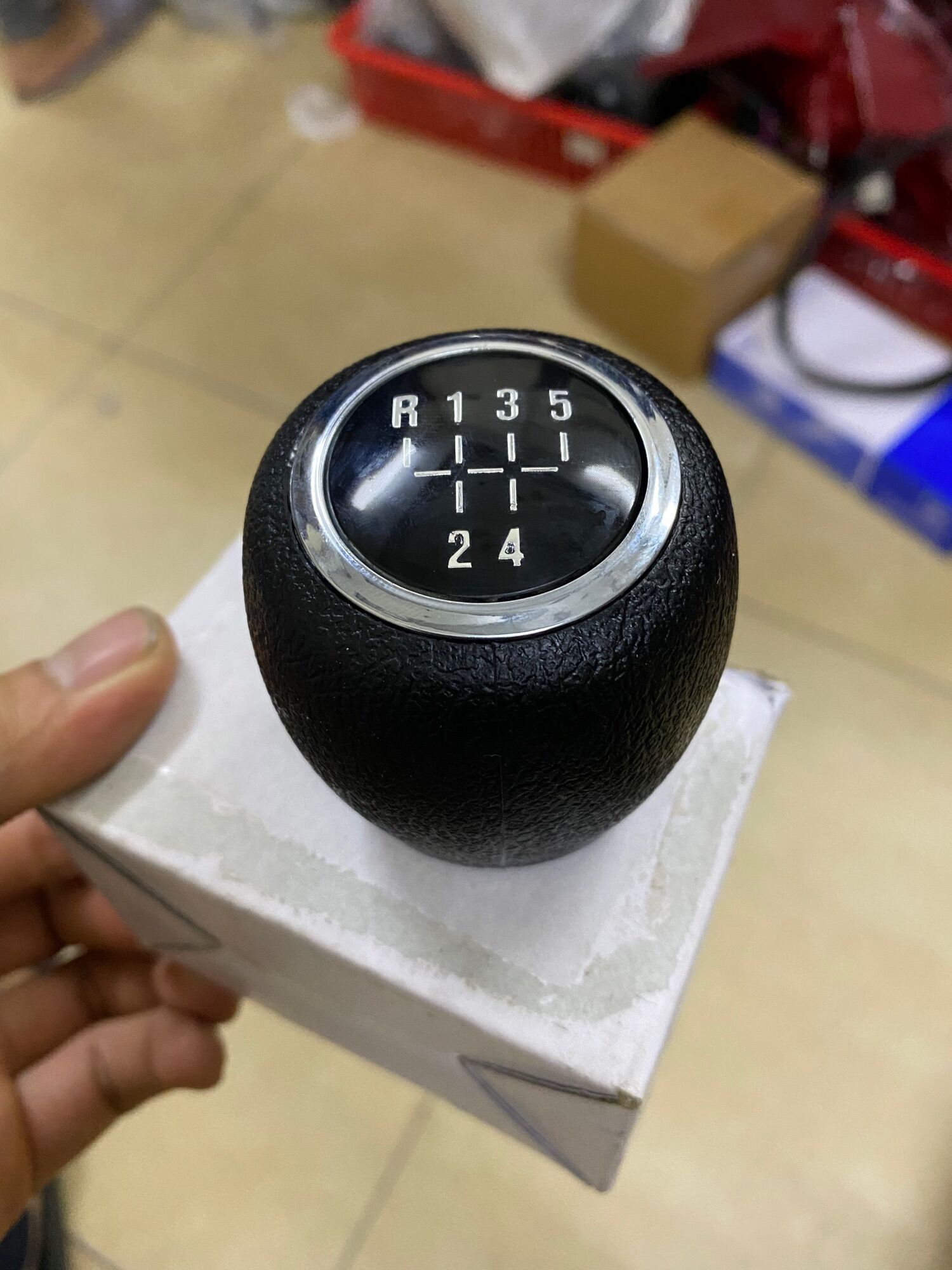 Tay nắm cần số Cruze,Lacetti Cdx,Se