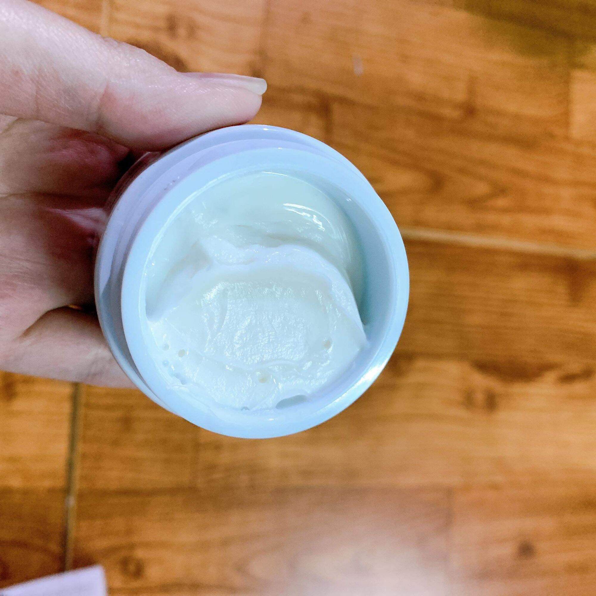 kem chăm sóc da mặt Kojiesan