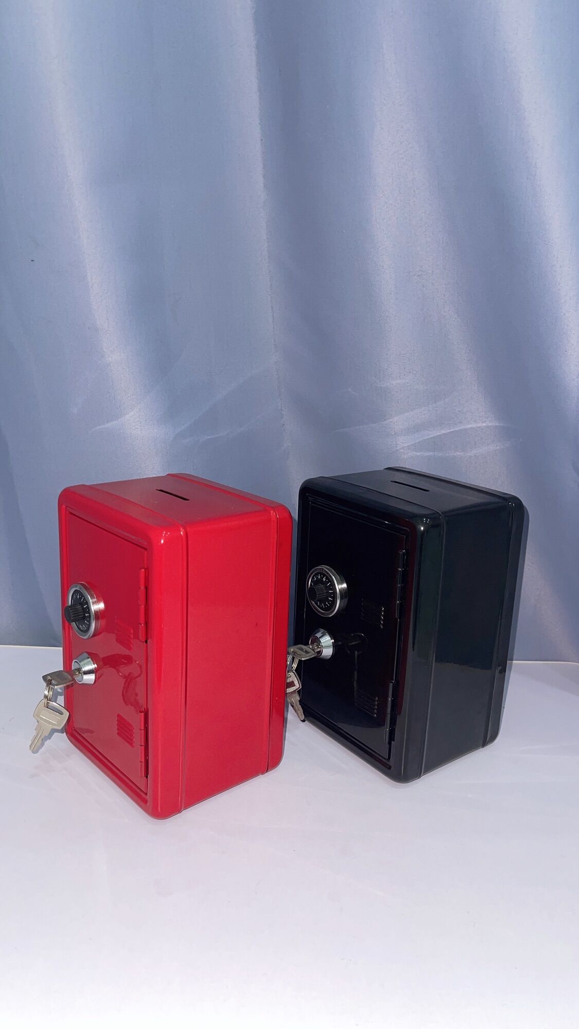 két sắt mini tiết kiệm tiền kích thước 12x18