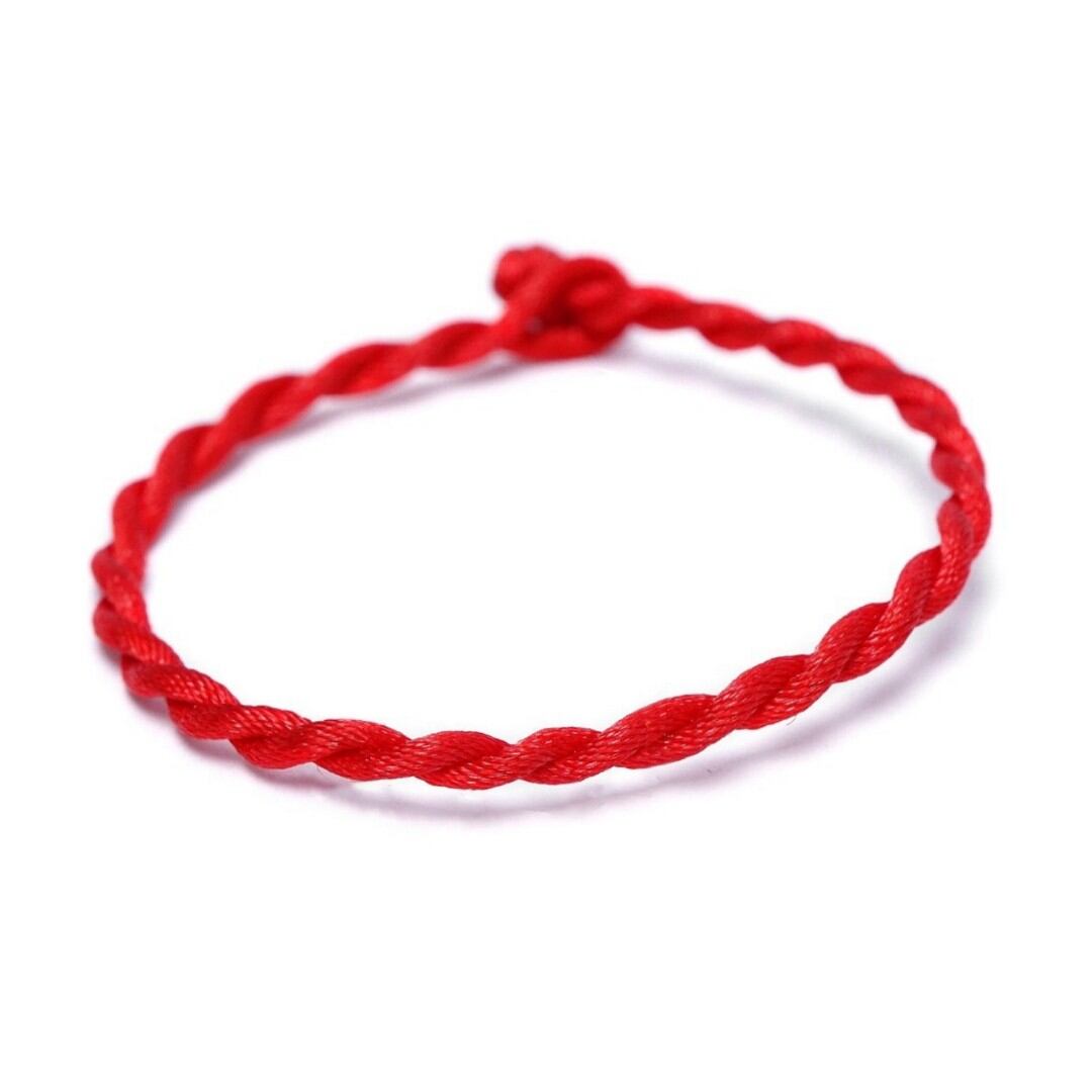 Bộ 5 Vòng tay chỉ đỏ 3mm mang lại may mắn, tài lộc.