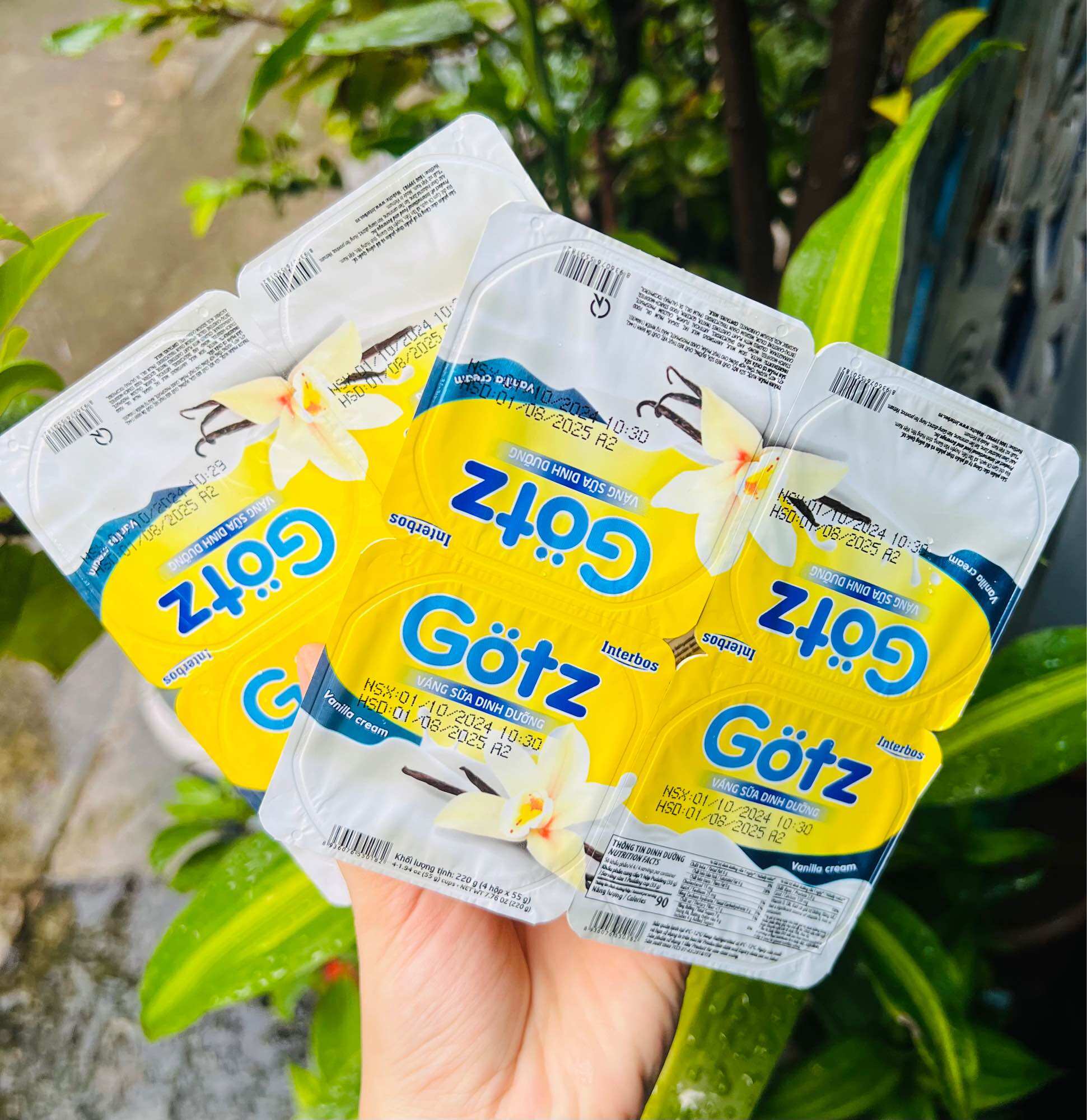 Thùng 48 hộp váng sữa Gotz date mới nhất